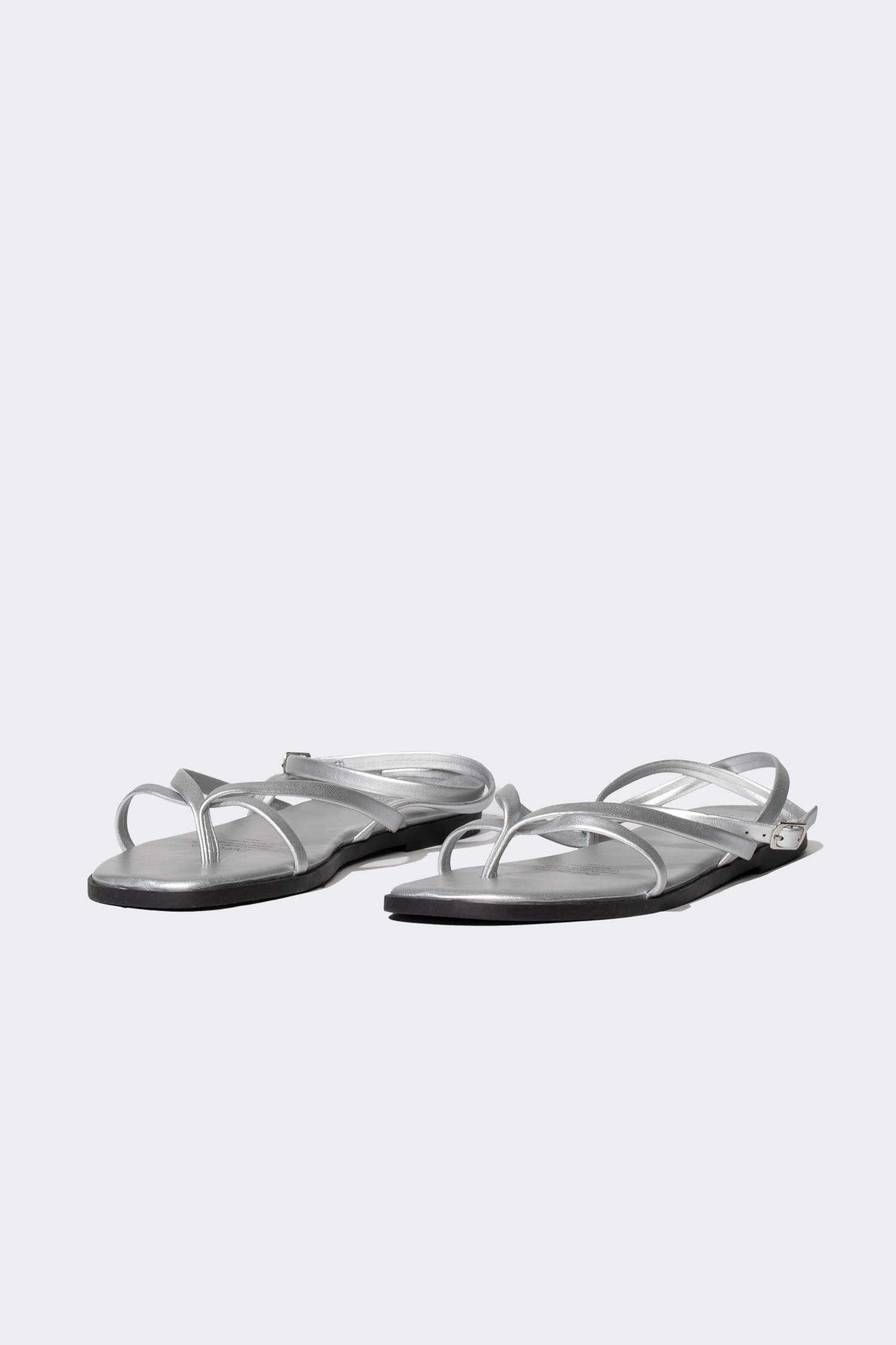 Woman Lace-Up Flat Sole Sandals