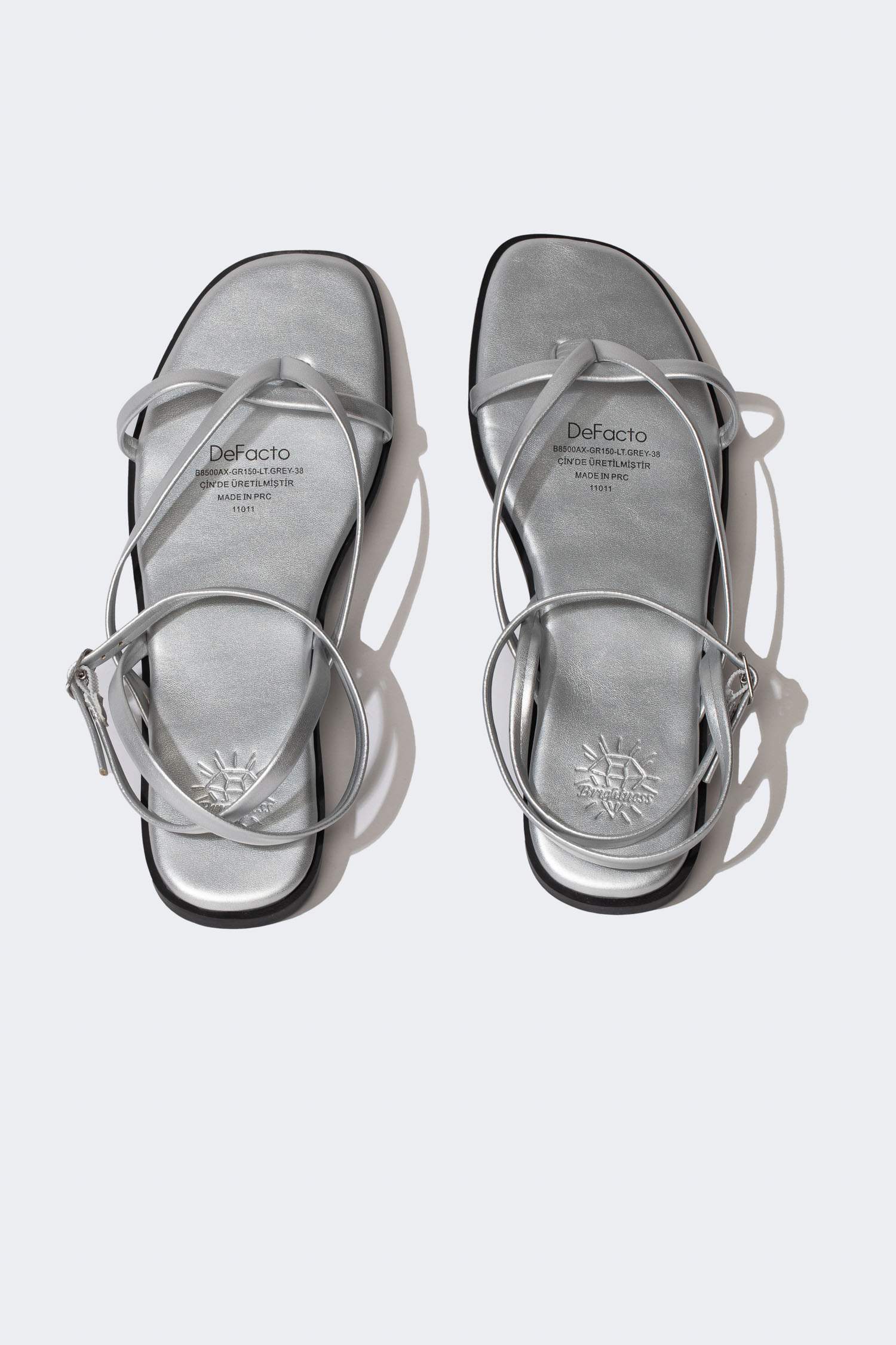 Woman Lace-Up Flat Sole Sandals