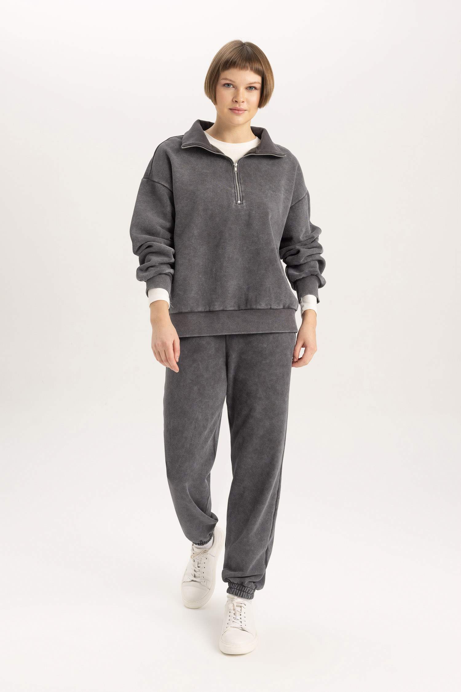 Thick Jogger Sweatpants