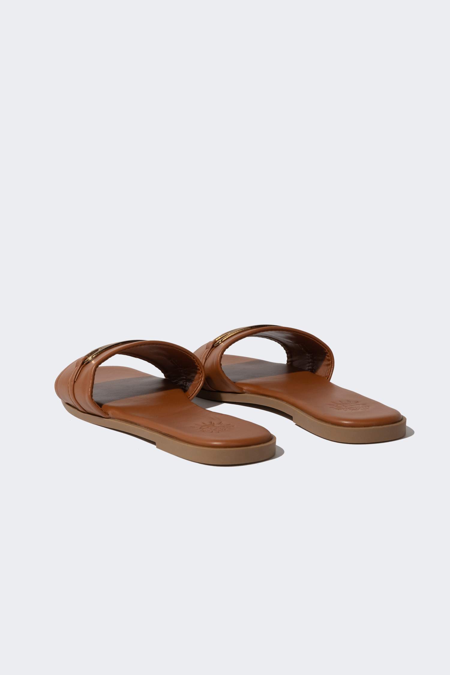 Kadın Düz Taban Tek Bantlı Suni Deri Terlik