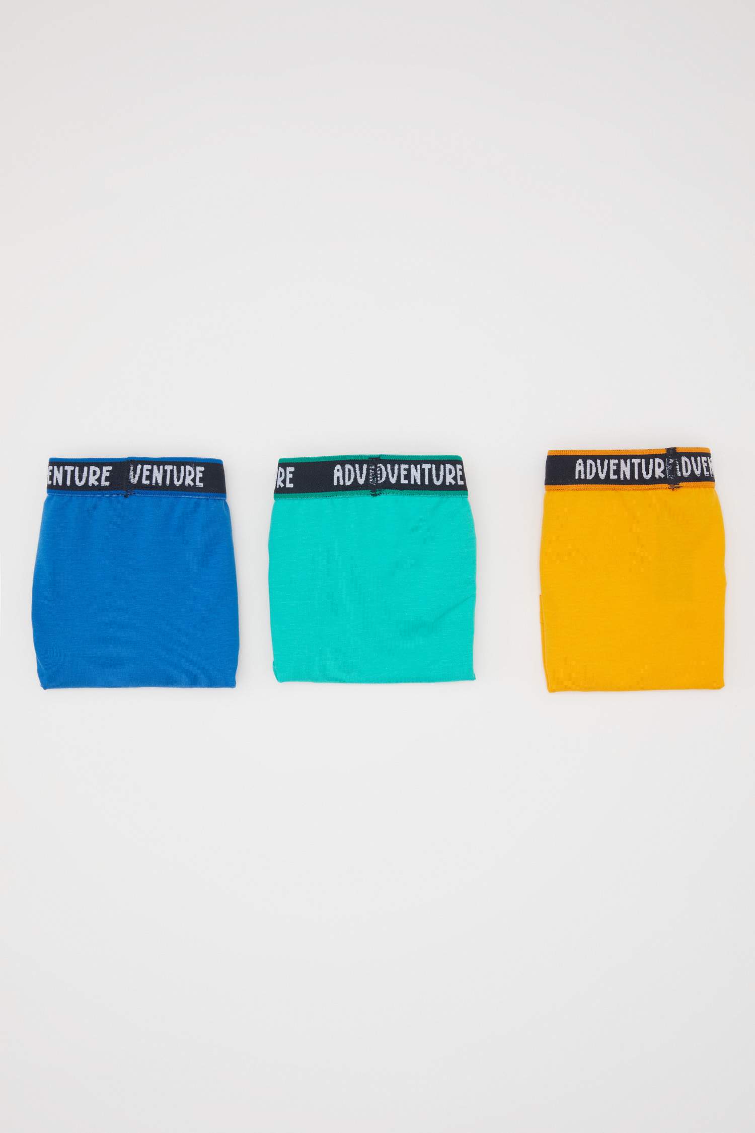 بوكسر ولادي - 3 قطع