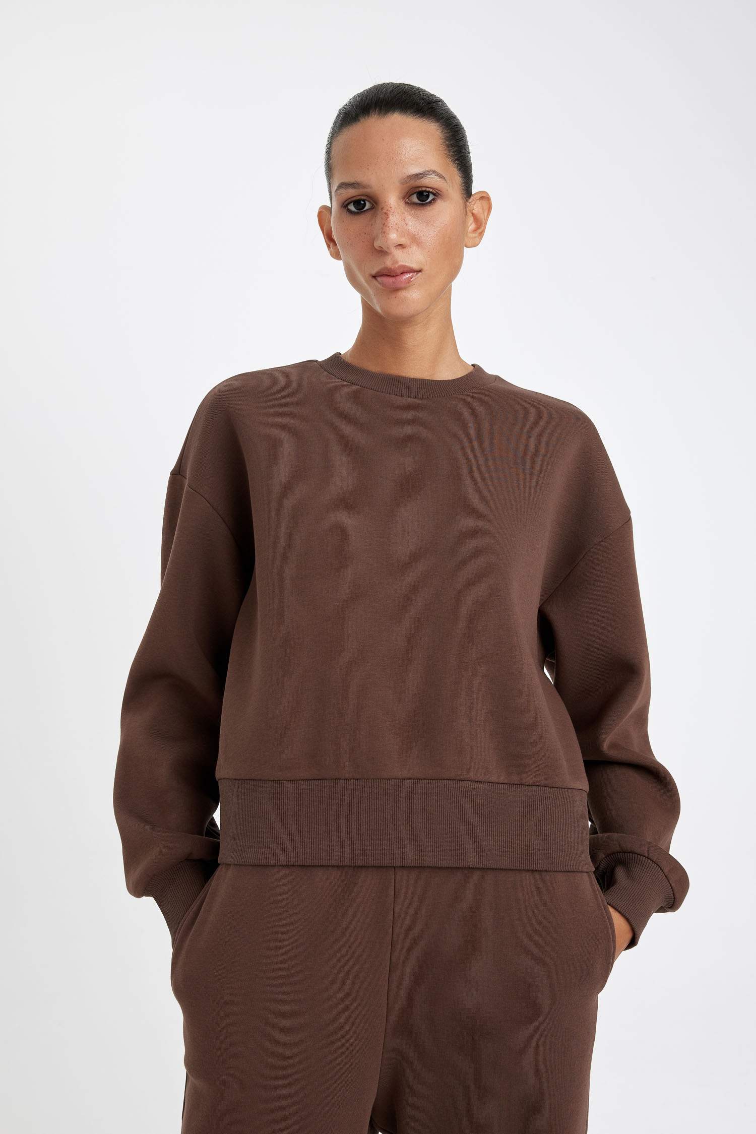 Boxy Fit Bisiklet Yaka Kalın Basic Düz Sweatshirt