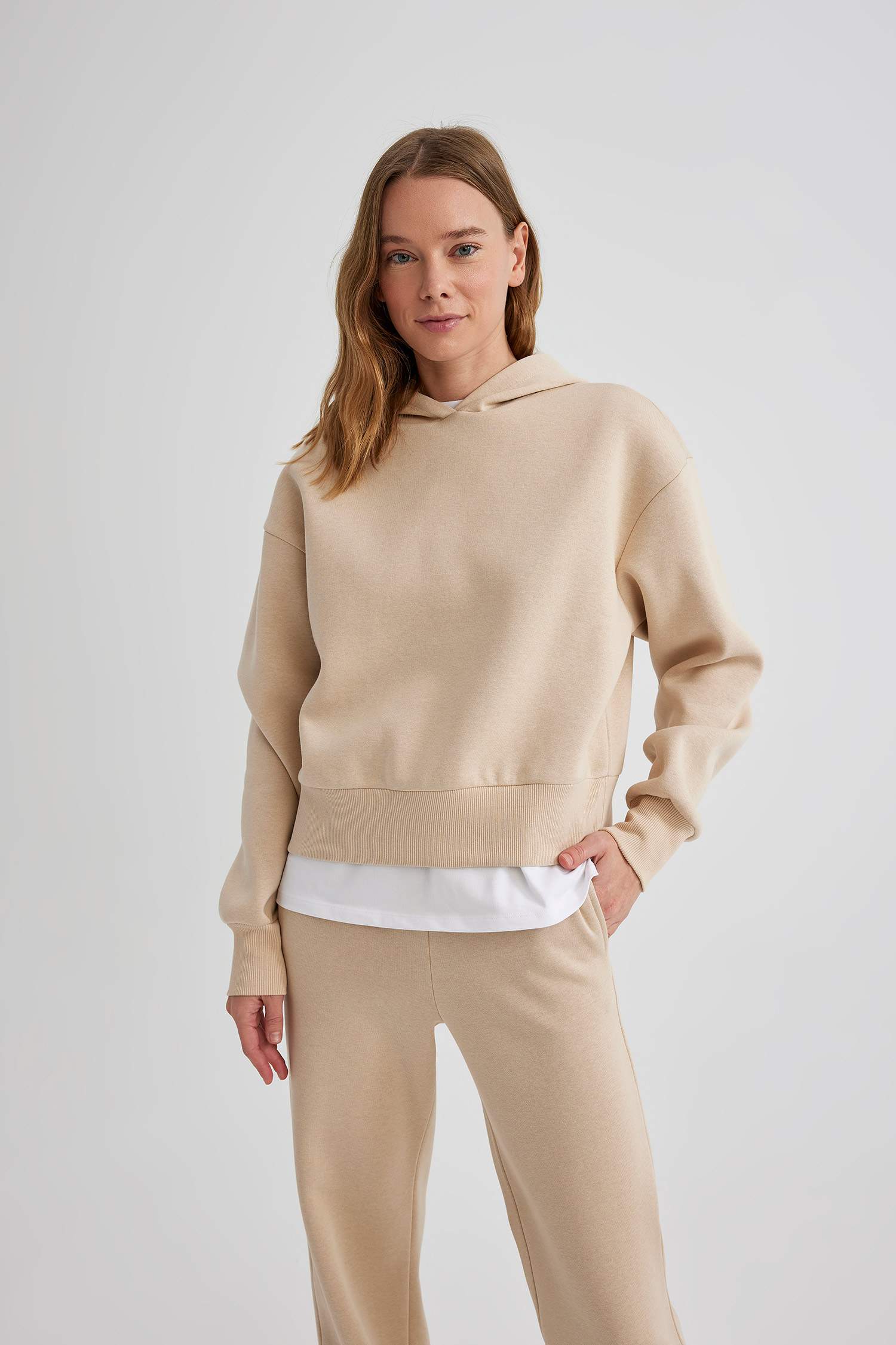 Boxy Fit Thick Hooded Sweatshirt