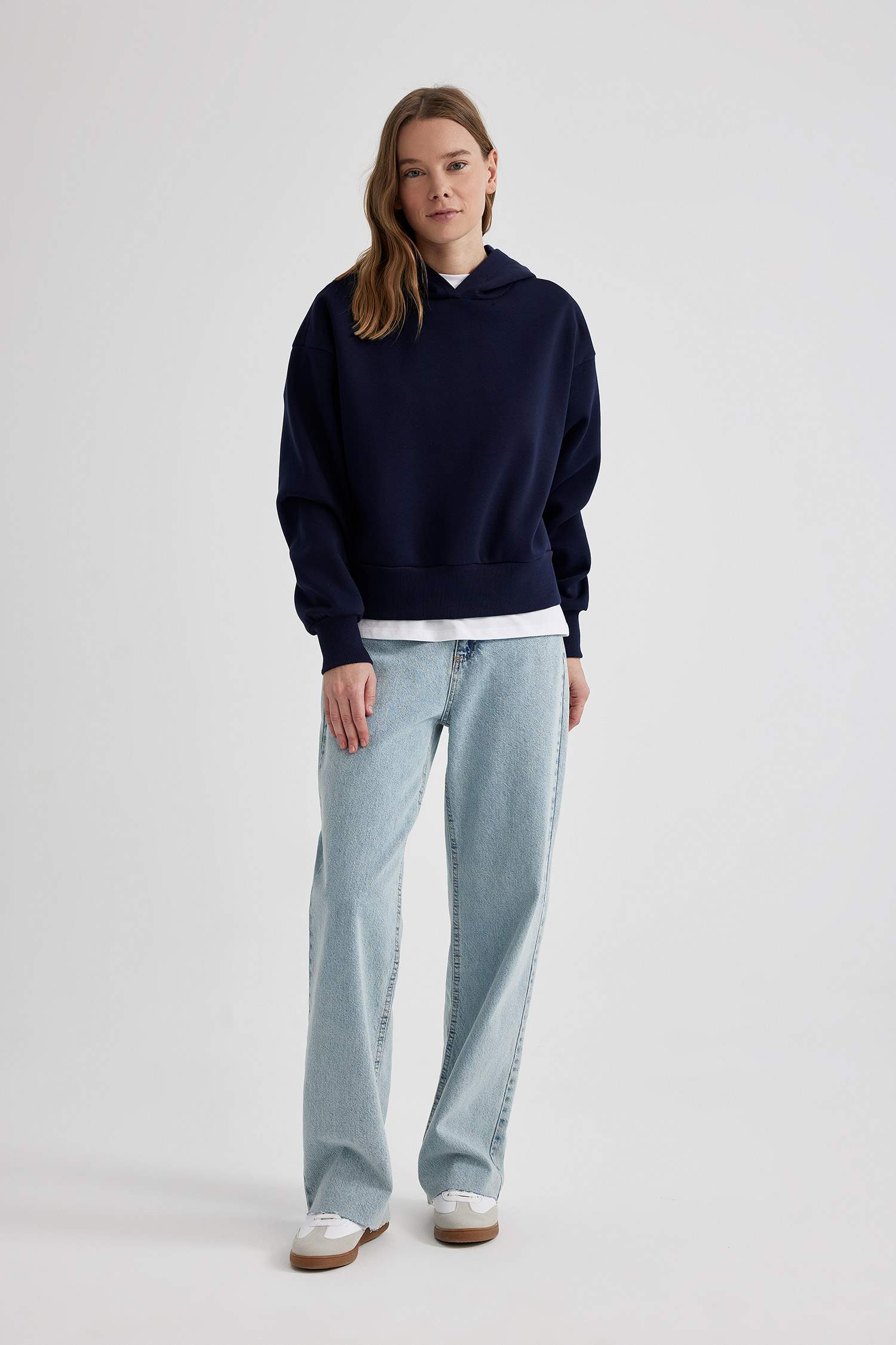 Boxy Fit Thick Hooded Sweatshirt