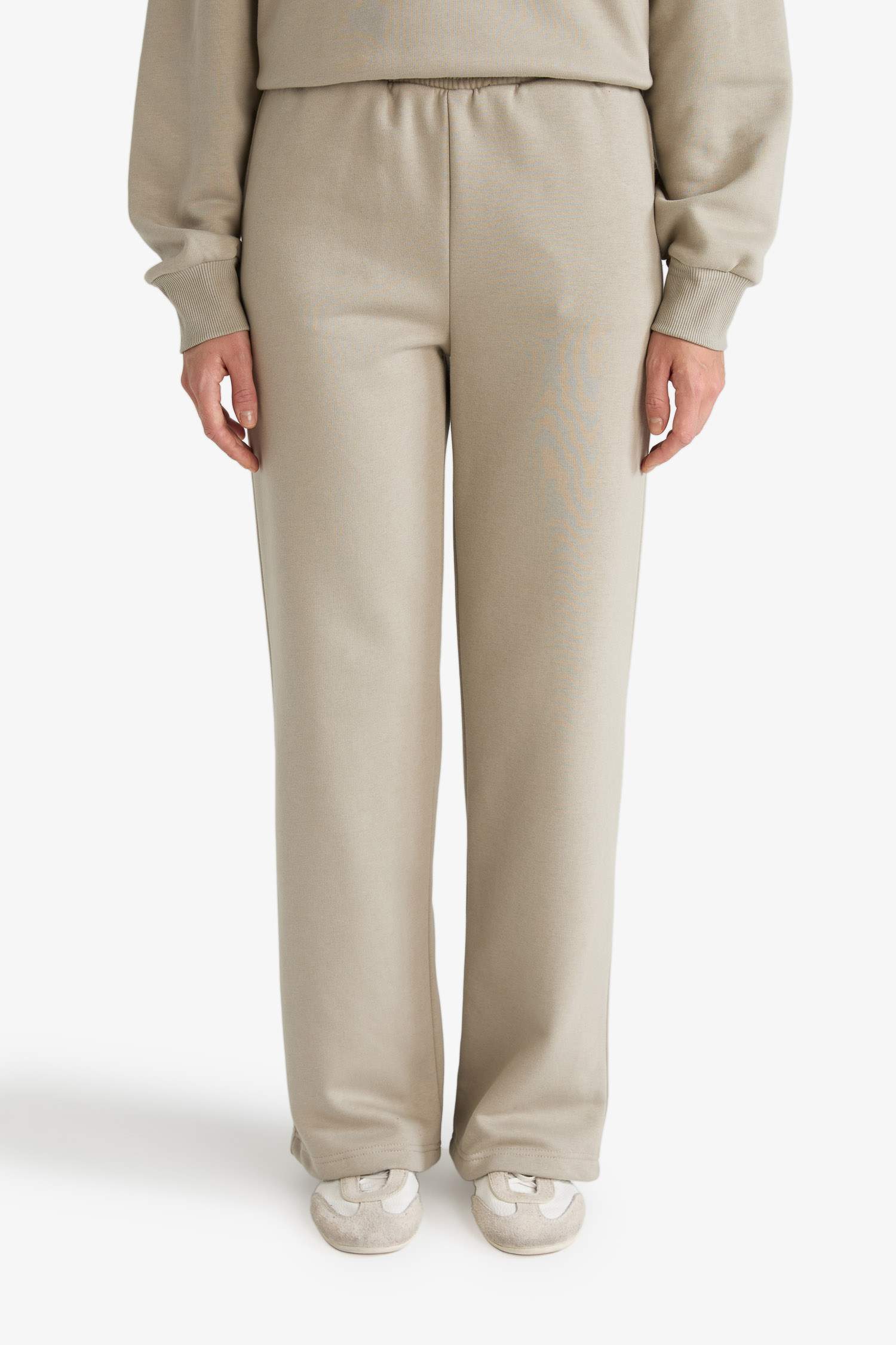 Straight Fit Basic Düz Cepli Yüksek Bel Eşofman Altı