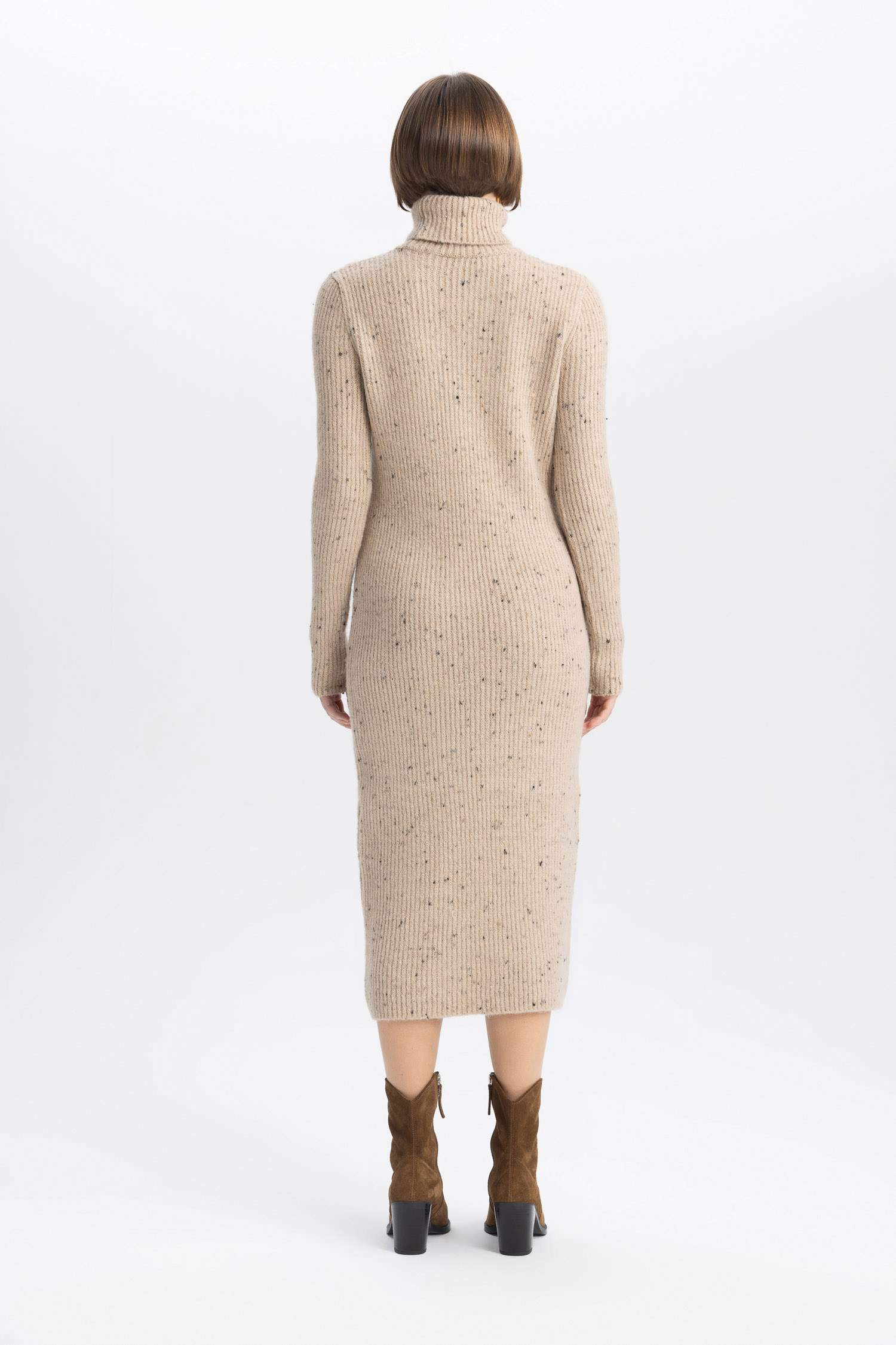 Fitted Vücuda Oturan Balıkçı Yaka Basic Düz Uzun Kollu Selanik Kumaş Midi Triko Elbise