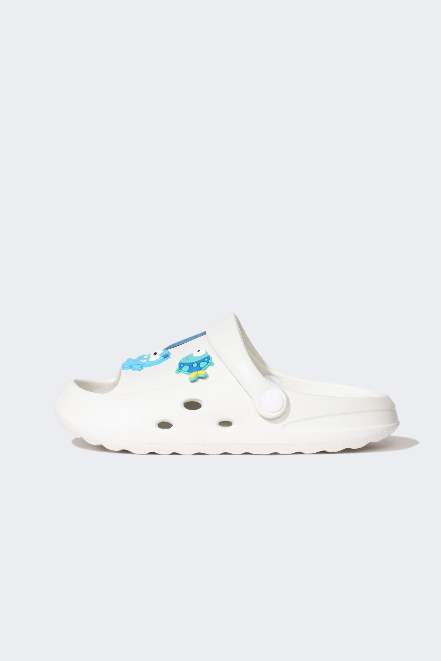 شبشب بكعب عالي