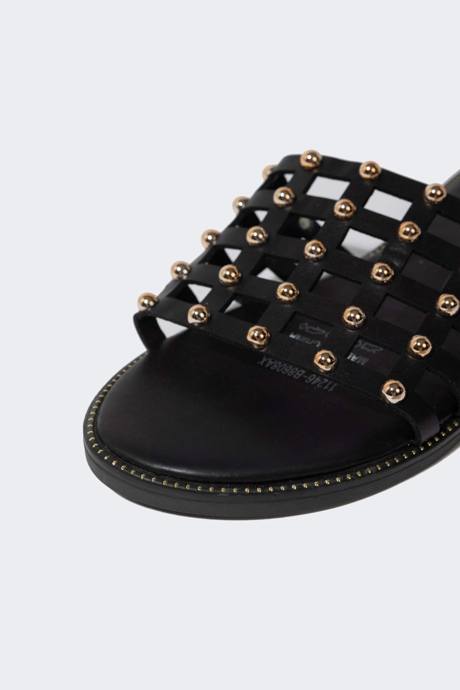 Woman Flat Heel Faux Leather Sandals