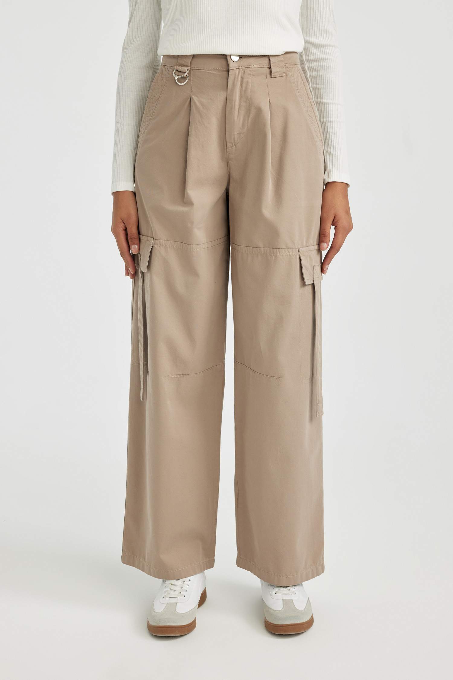 Wide Leg High Waist Cargo Pants