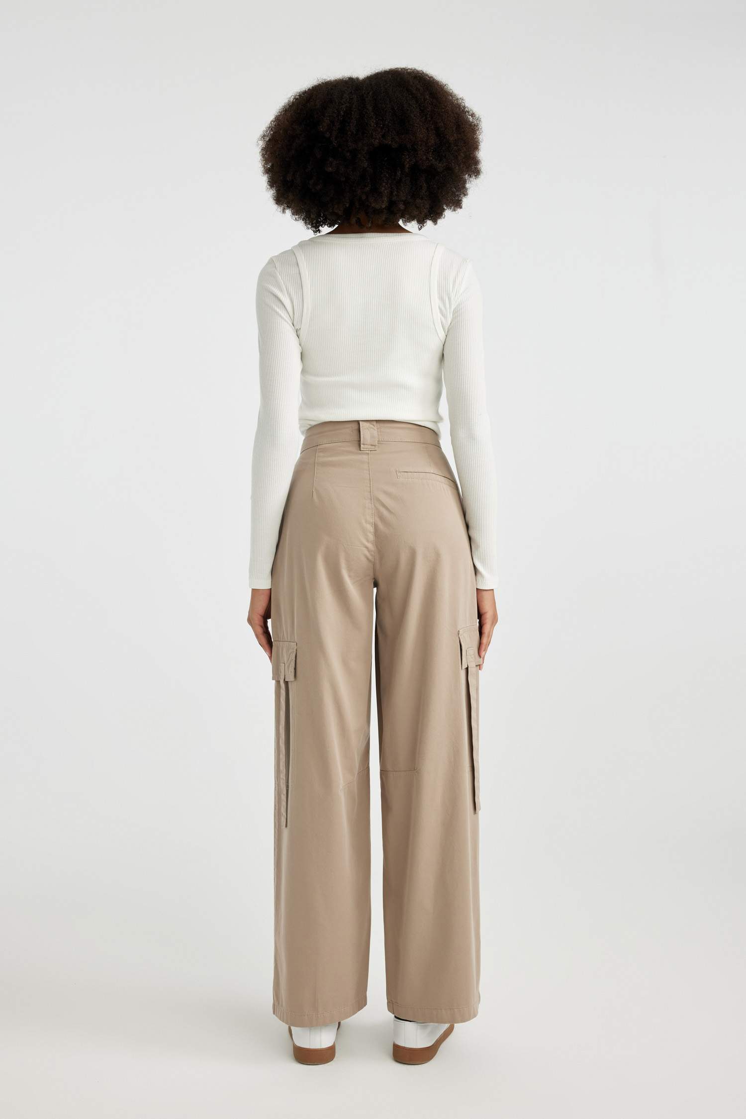 Wide Leg High Waist Cargo Pants