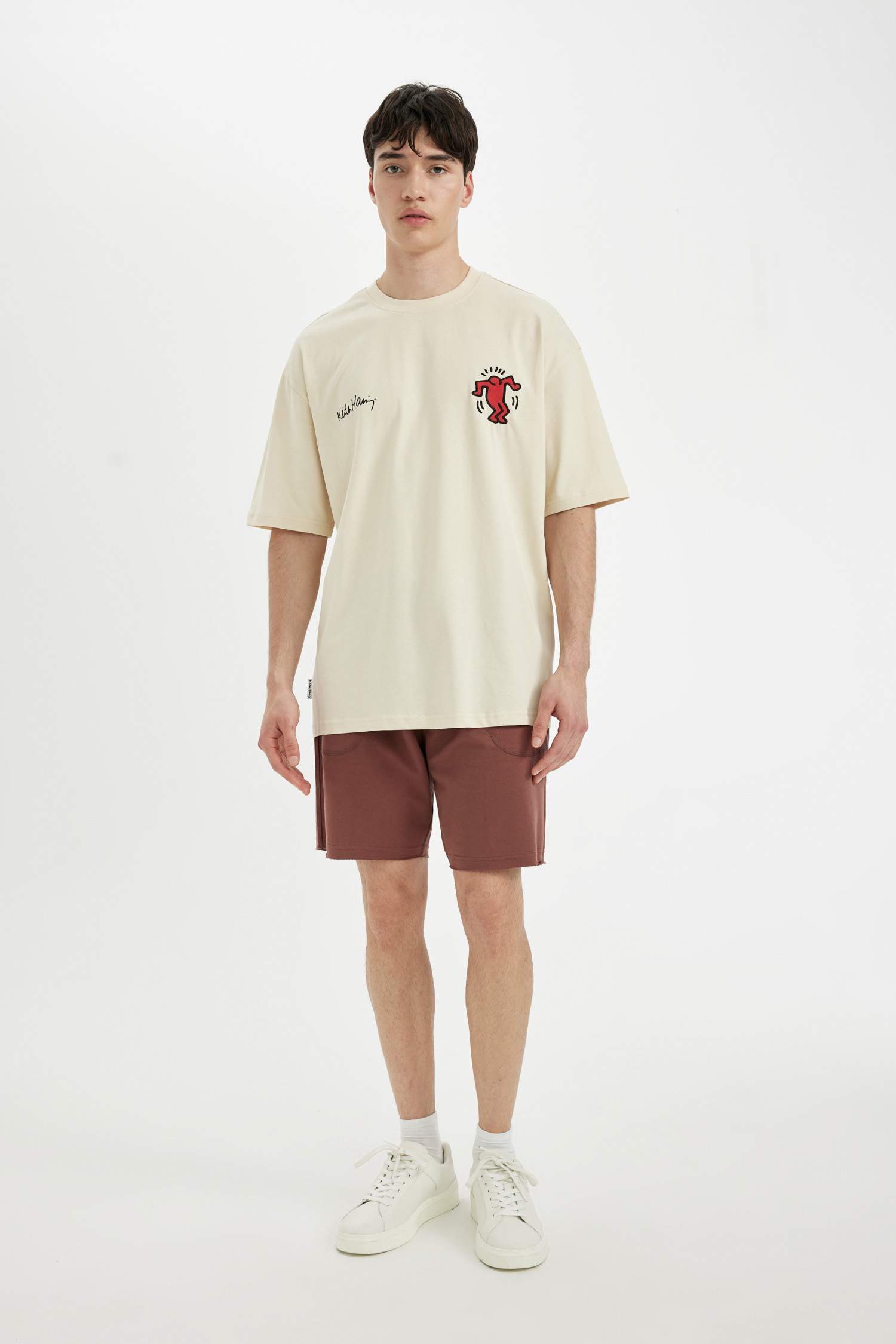 شورت سليم فيت برجل ضيق