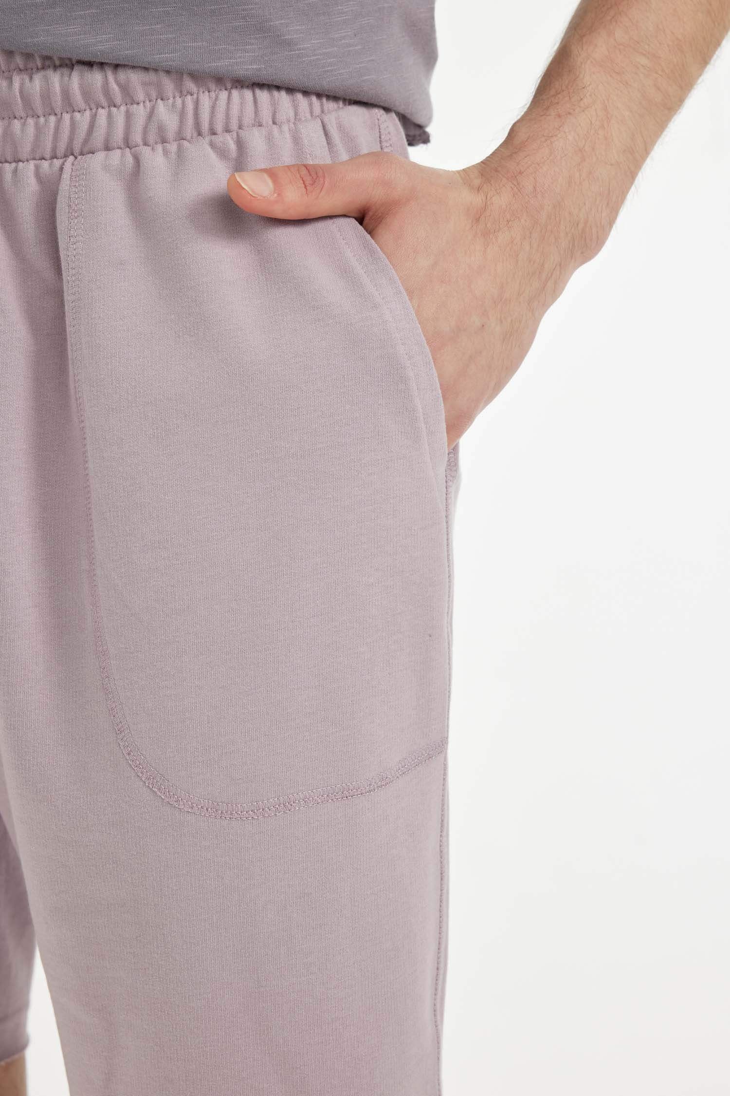 شورت سليم فيت بجيب