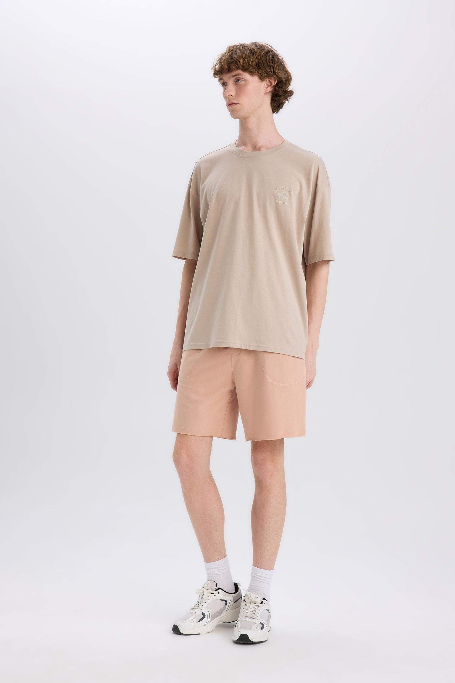 %100 Pamuk Slim Fit Dar Kesim Dar Paça Cepli Basic Düz Şort