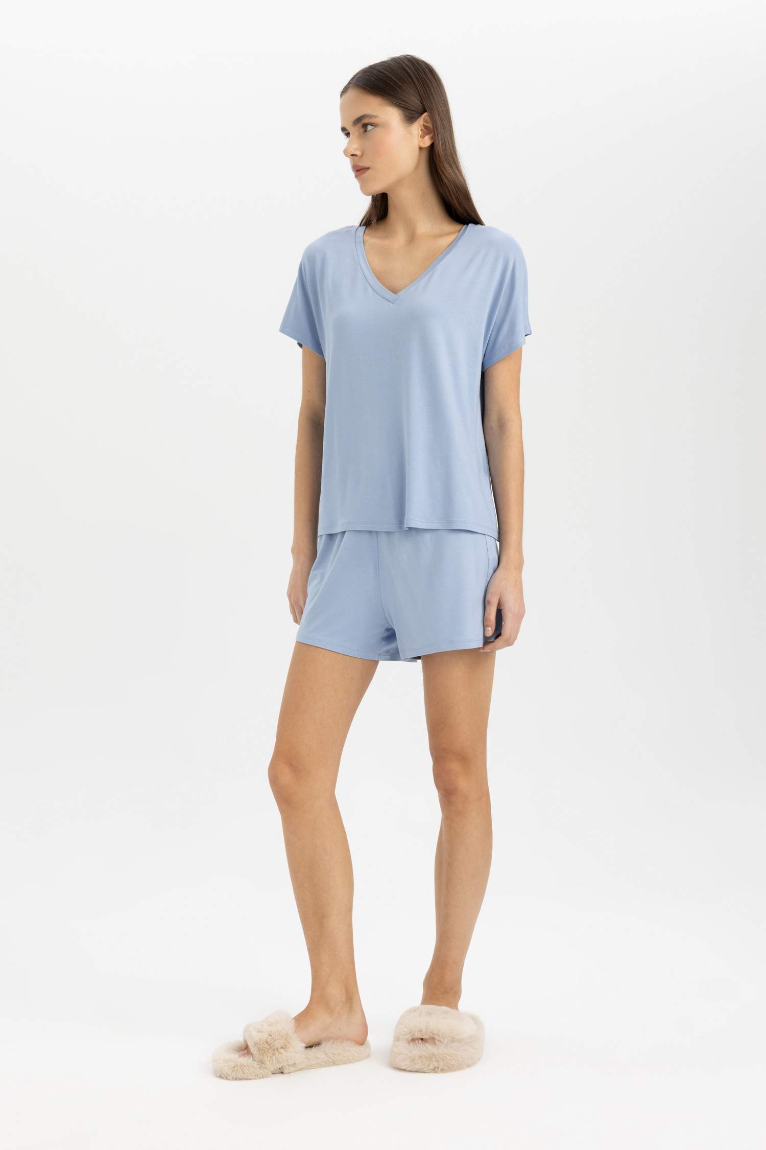 Pijama Takımı V Yaka Kısa Kollu Üst Beli Lastikli Şort Altı-Fall in Love