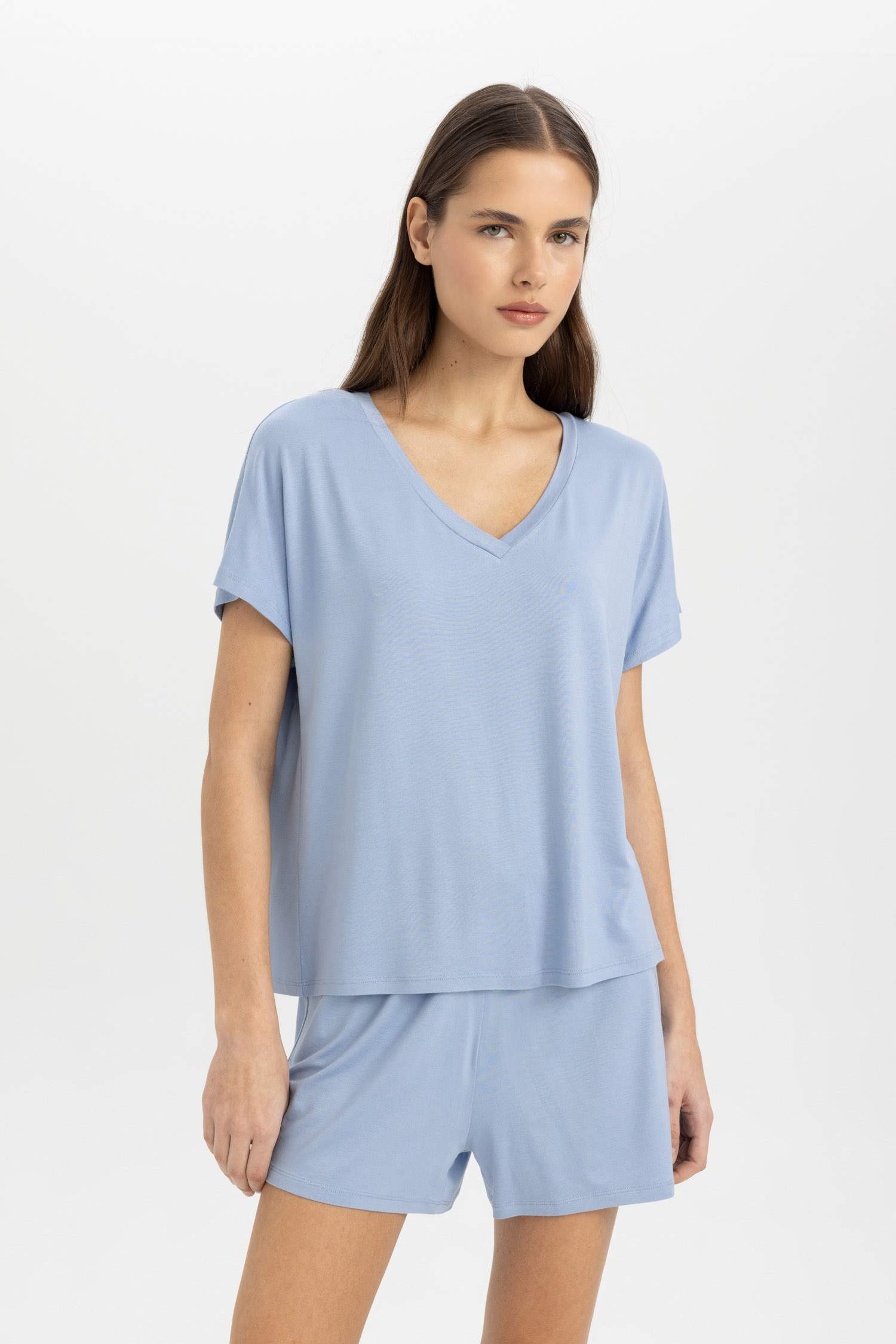 Pijama Takımı V Yaka Kısa Kollu Üst Beli Lastikli Şort Altı-Fall in Love