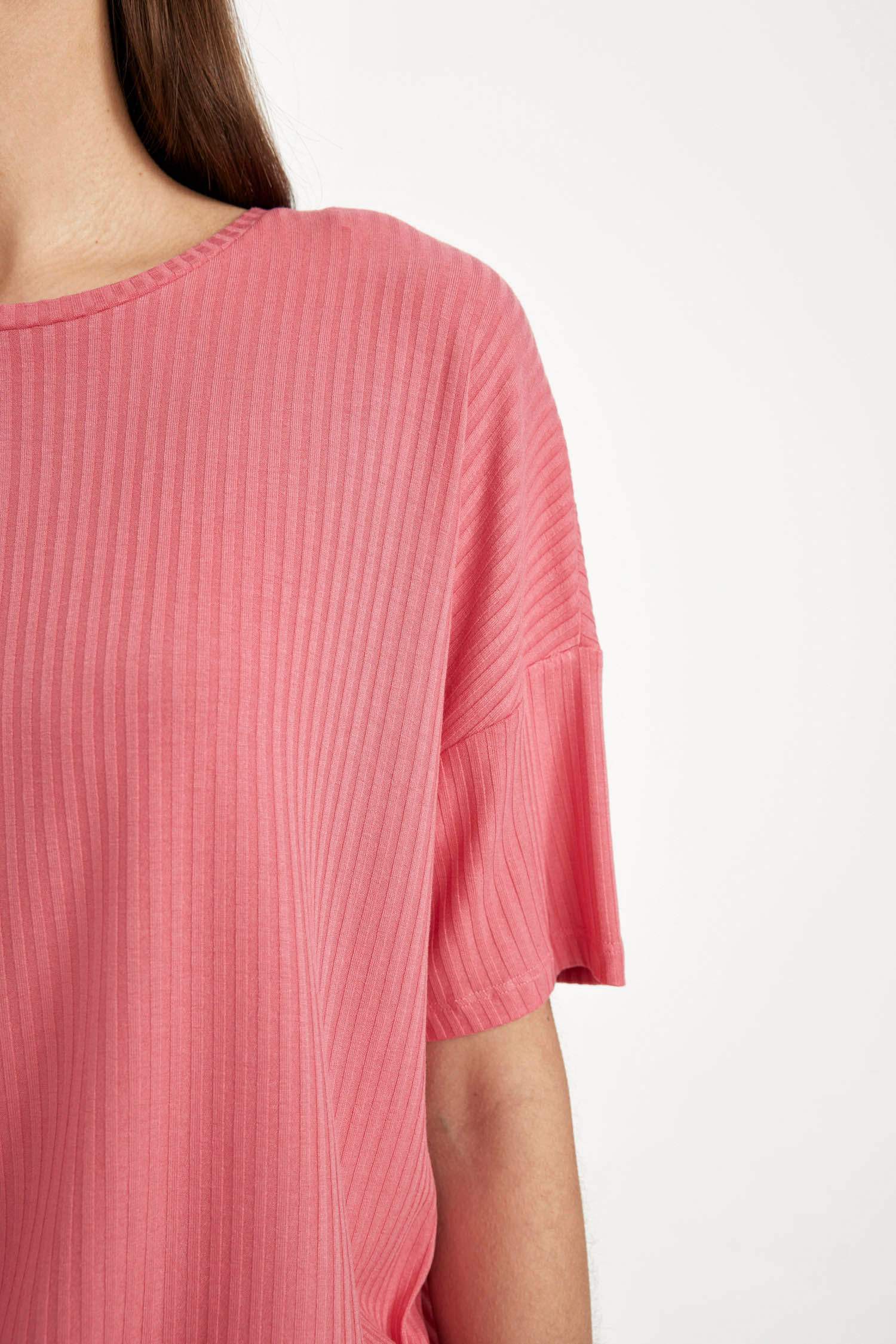 Pijama Takımı Ribana Kısa Kollu Üst Beli Lastikli Şort Altı-Fall in Love