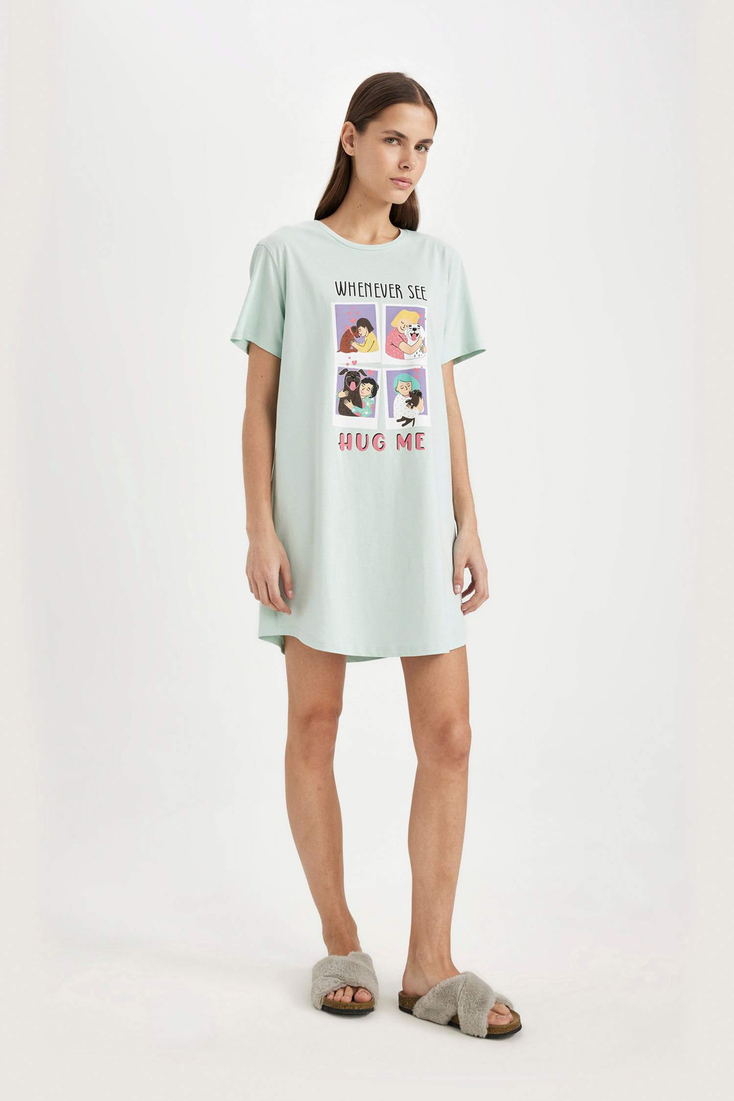 Regular Fit Baskılı Bisiklet Yaka Kısa Kollu Gecelik-Fall in Love