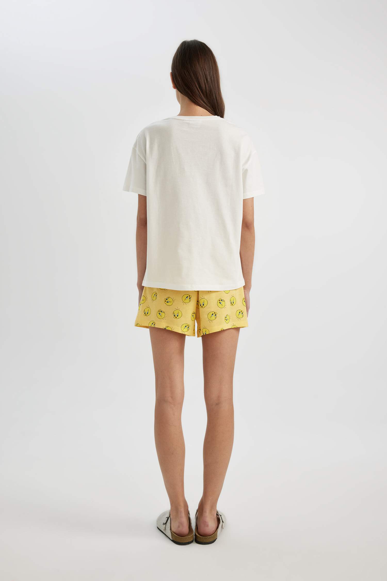 Looney Tunes Pijama Takım Kısa Kollu Üst  Şort Beli Lastikli Alt -Fall in Love