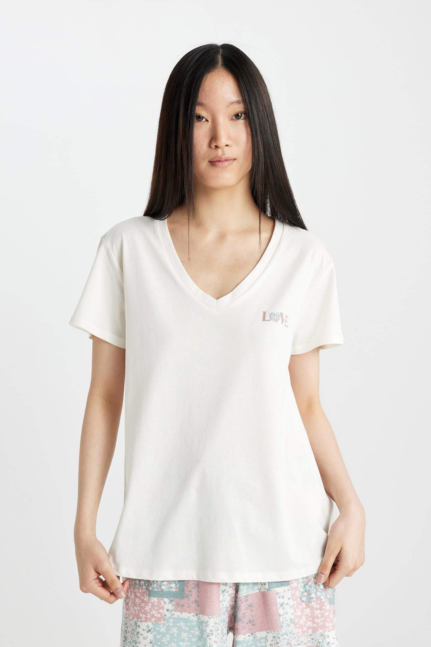 Regular Fit 2 Piece Pajama Set