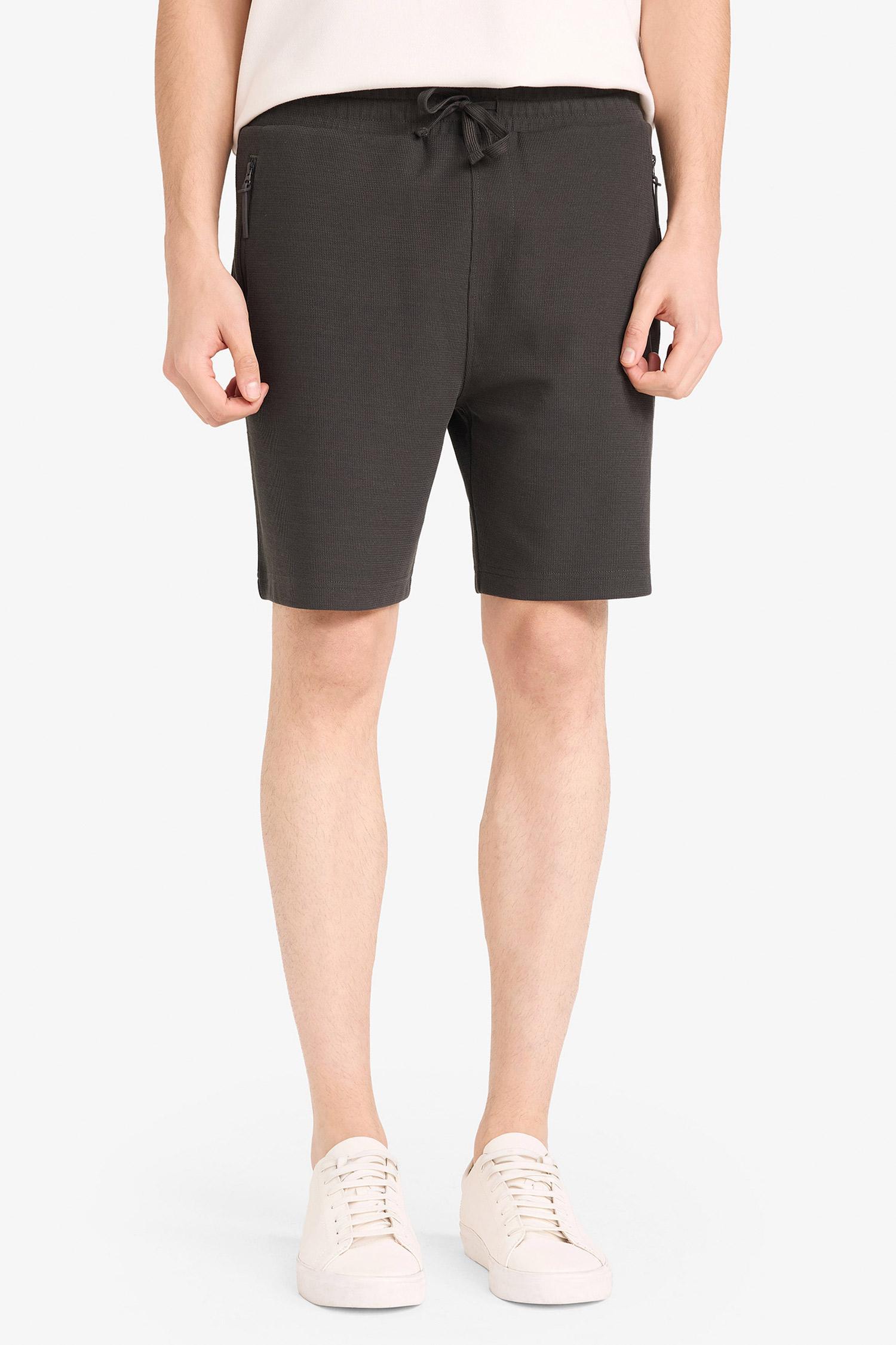 DeFacto Regular Fit Basic Şort görsel 3