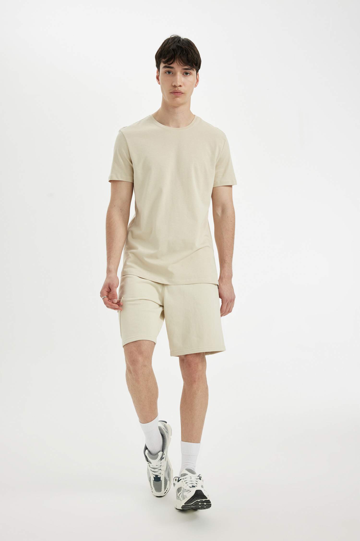 Regular Fit Regular Hem Shorts