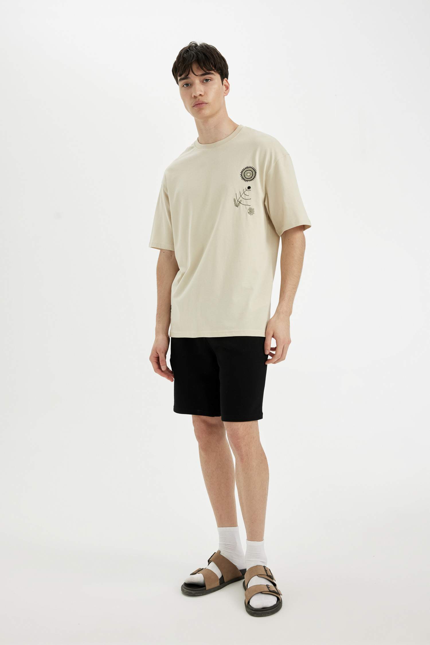 Regular Fit Regular Hem Shorts