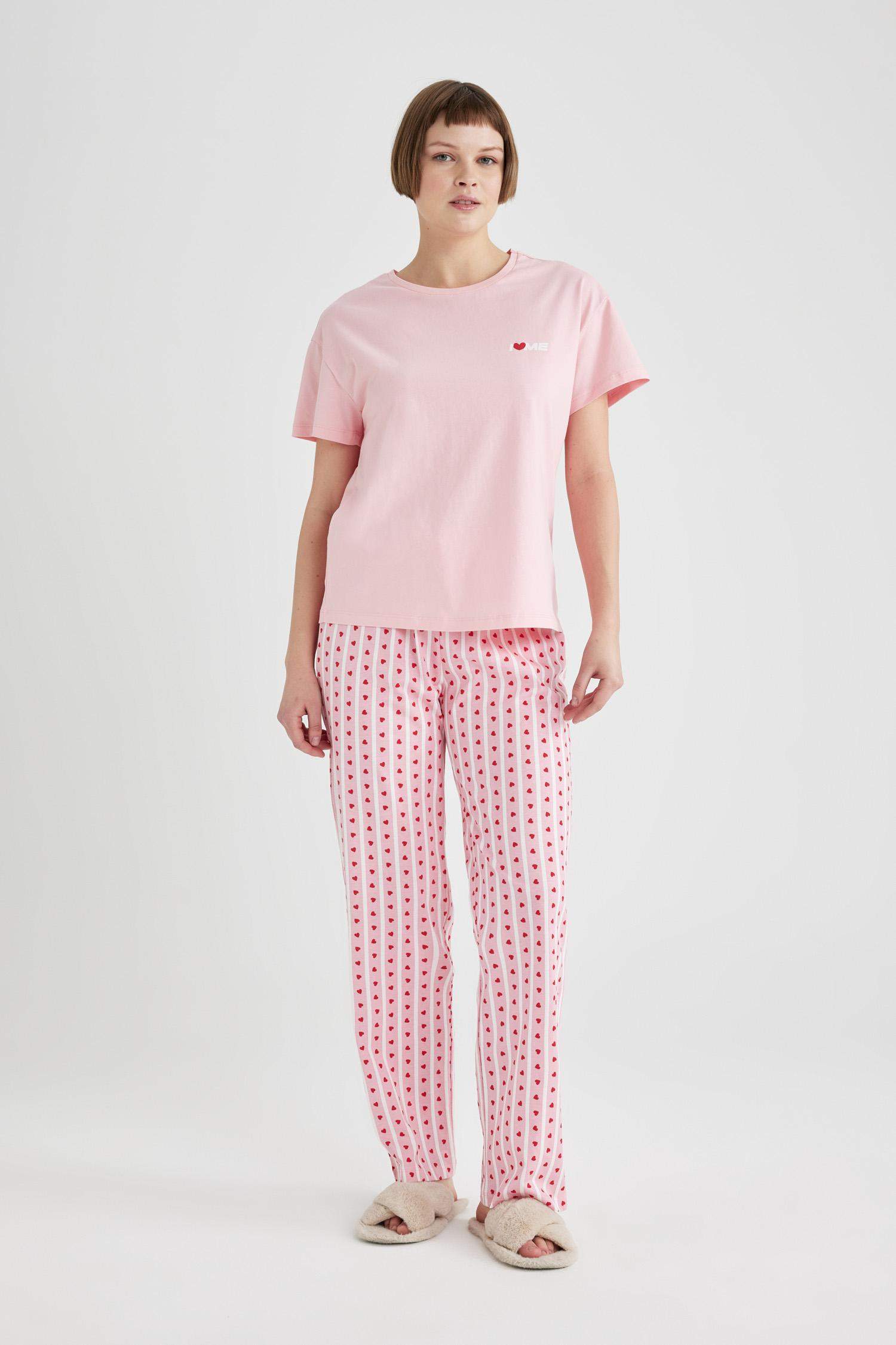 Fall in Love Regular Fit 2 Piece Pajama Set