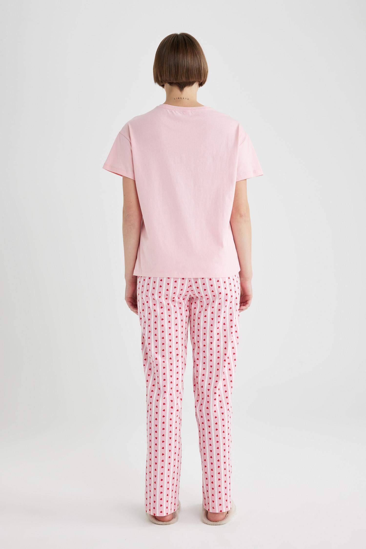 Fall in Love Regular Fit 2 Piece Pajama Set