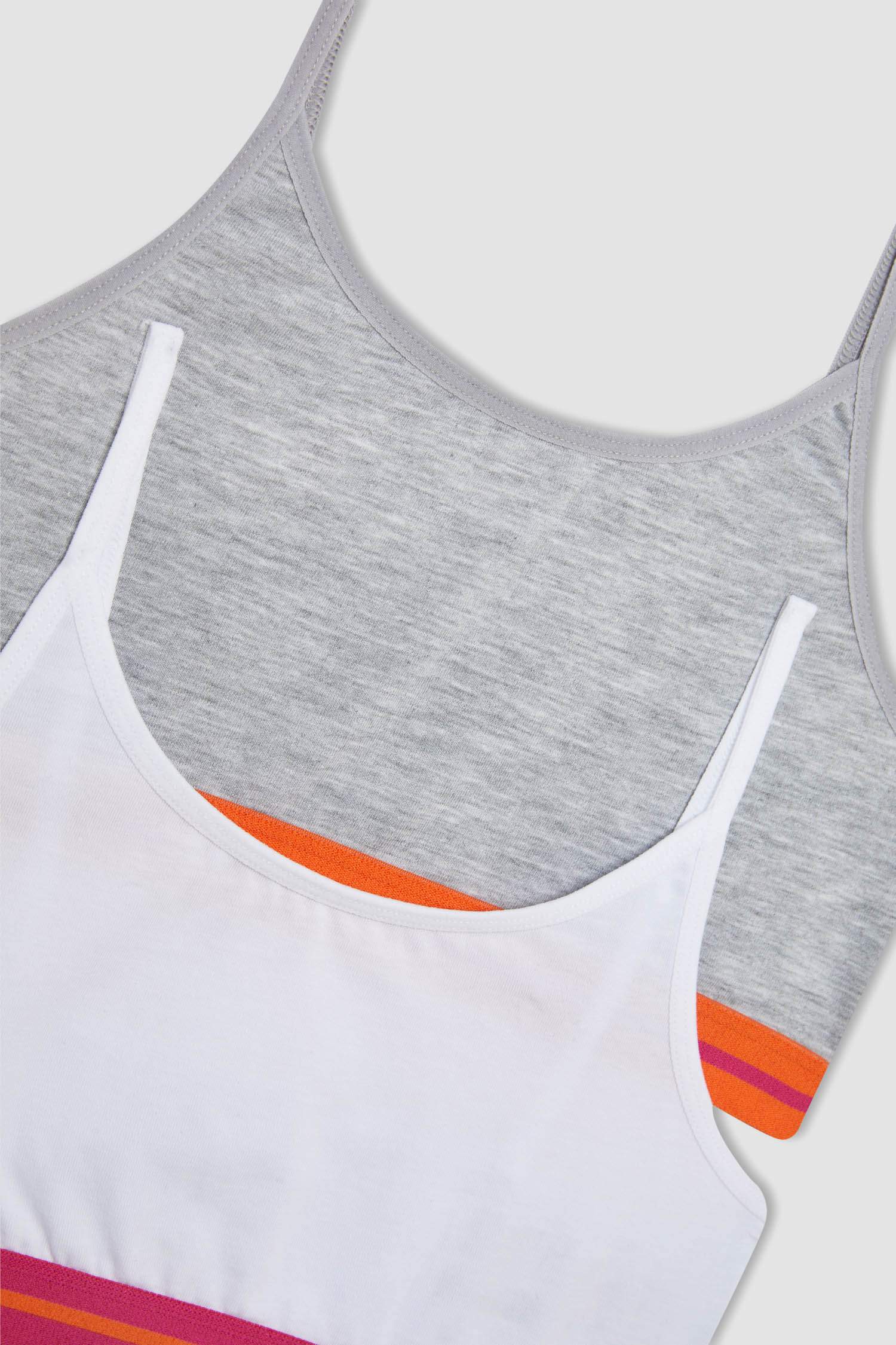 حمالة صدر برا سادة - قطعتين