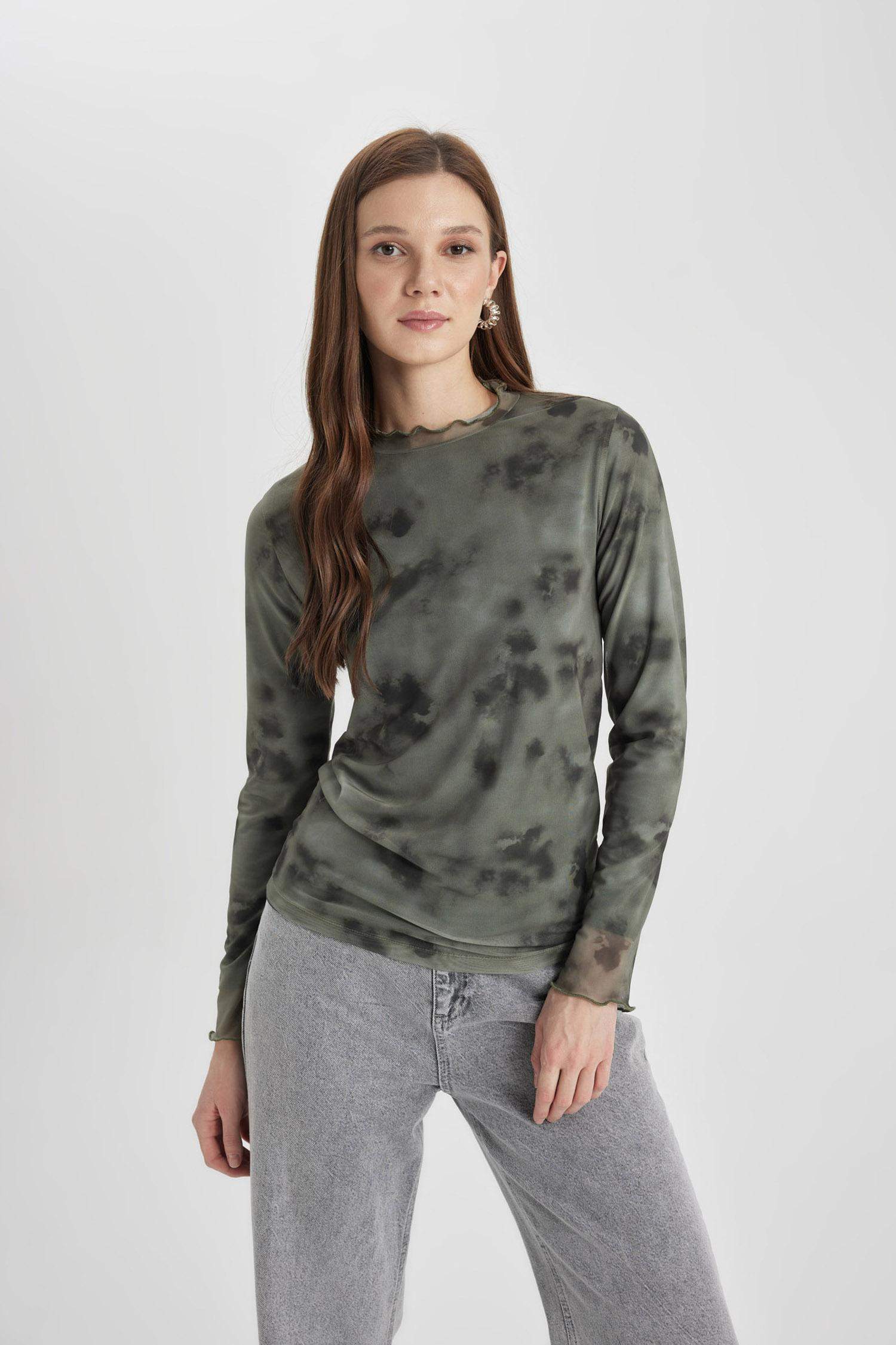 Tunique avec motifs à manches longues et col montant semi-montant