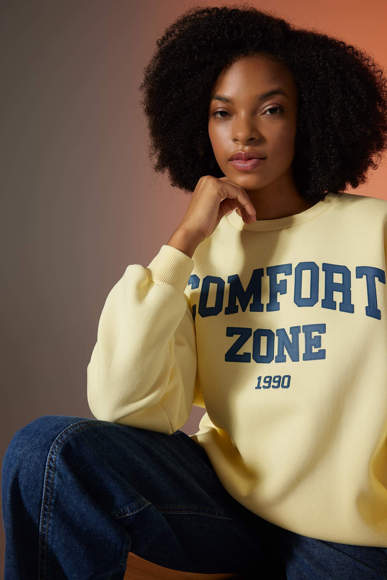 Oversize Fit Crew Neck Printed Thick Fabric Sweatshirt