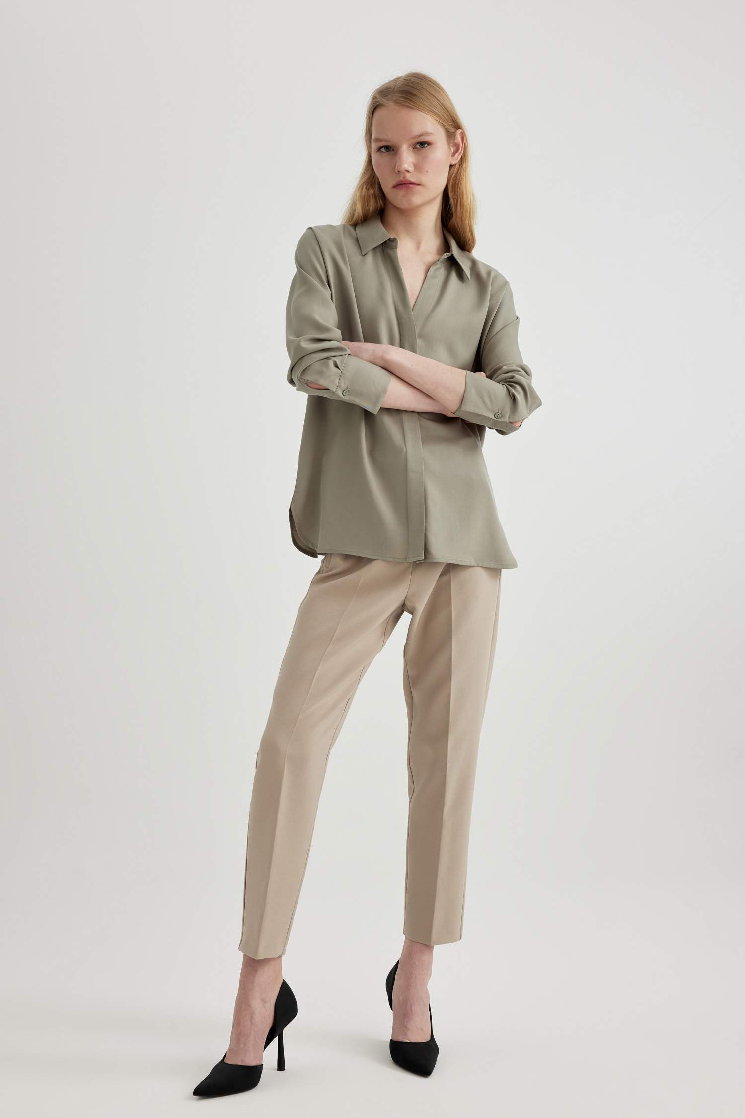 бос пішім Ұзын жеңді көйлек