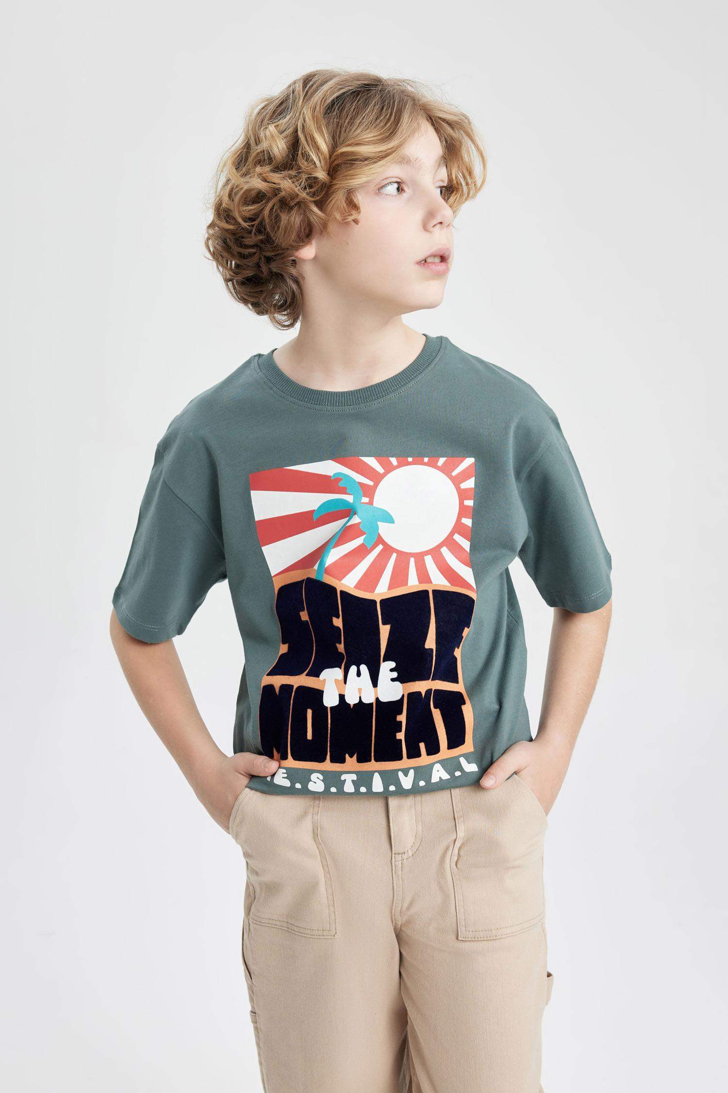 Oversize Geniş Kalıp Bisiklet Yaka Baskılı Kısa Kollu Tişört Erkek Çocuk