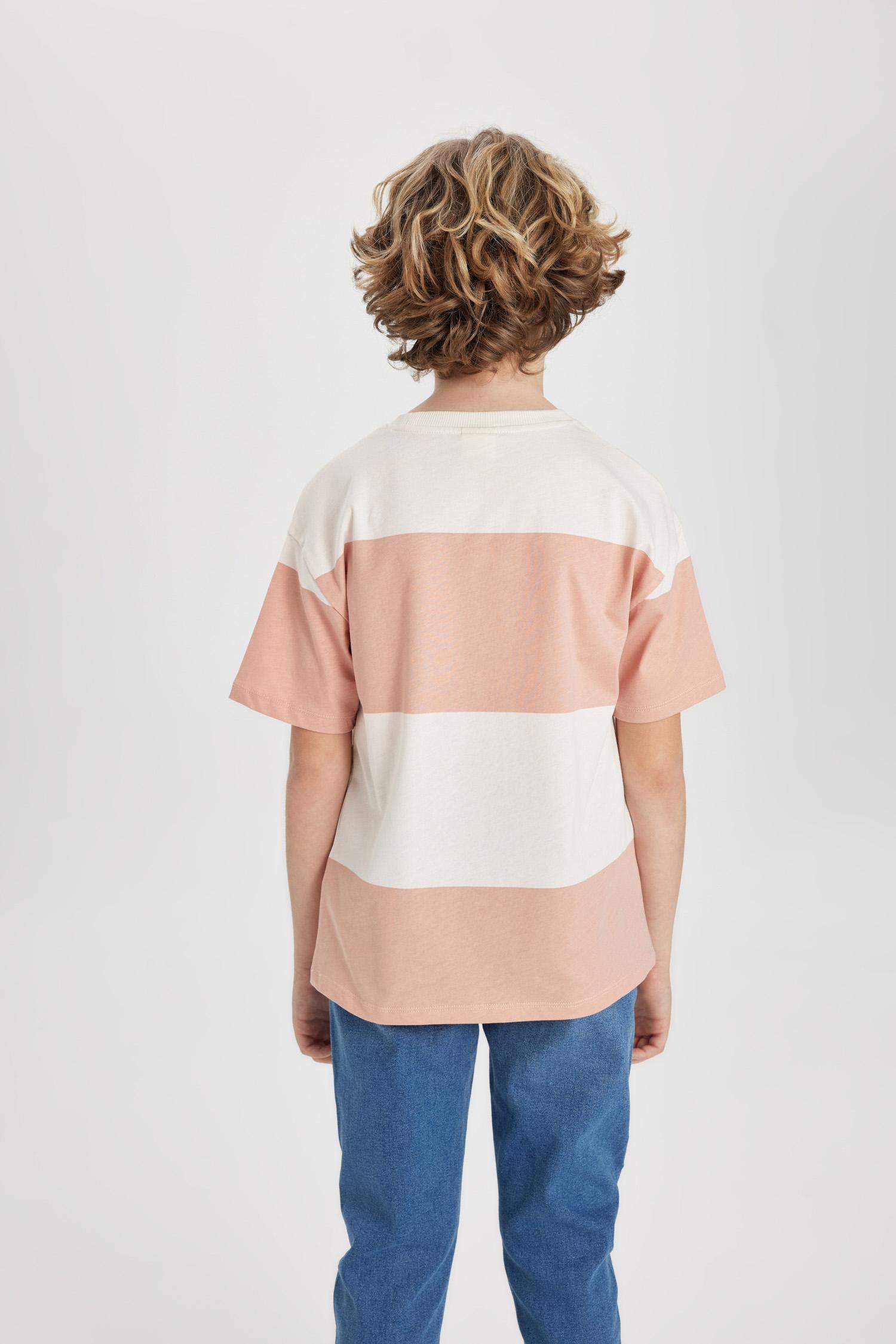 تيشيرت مخطط ولادي نص ردن اوفر سايز بياخة مستديرة