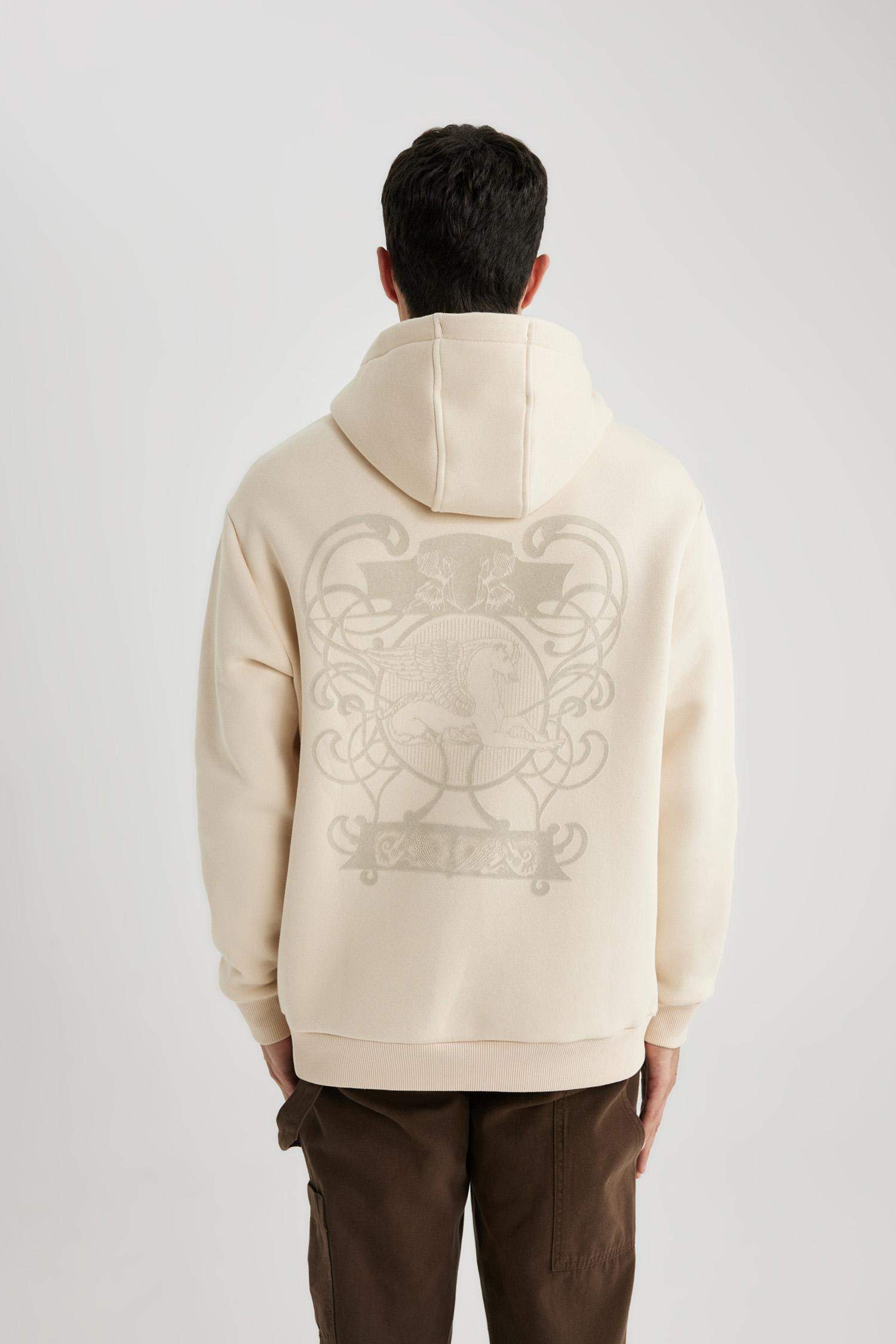 سويت شيرت اوفر سايز بغطاء للرأس