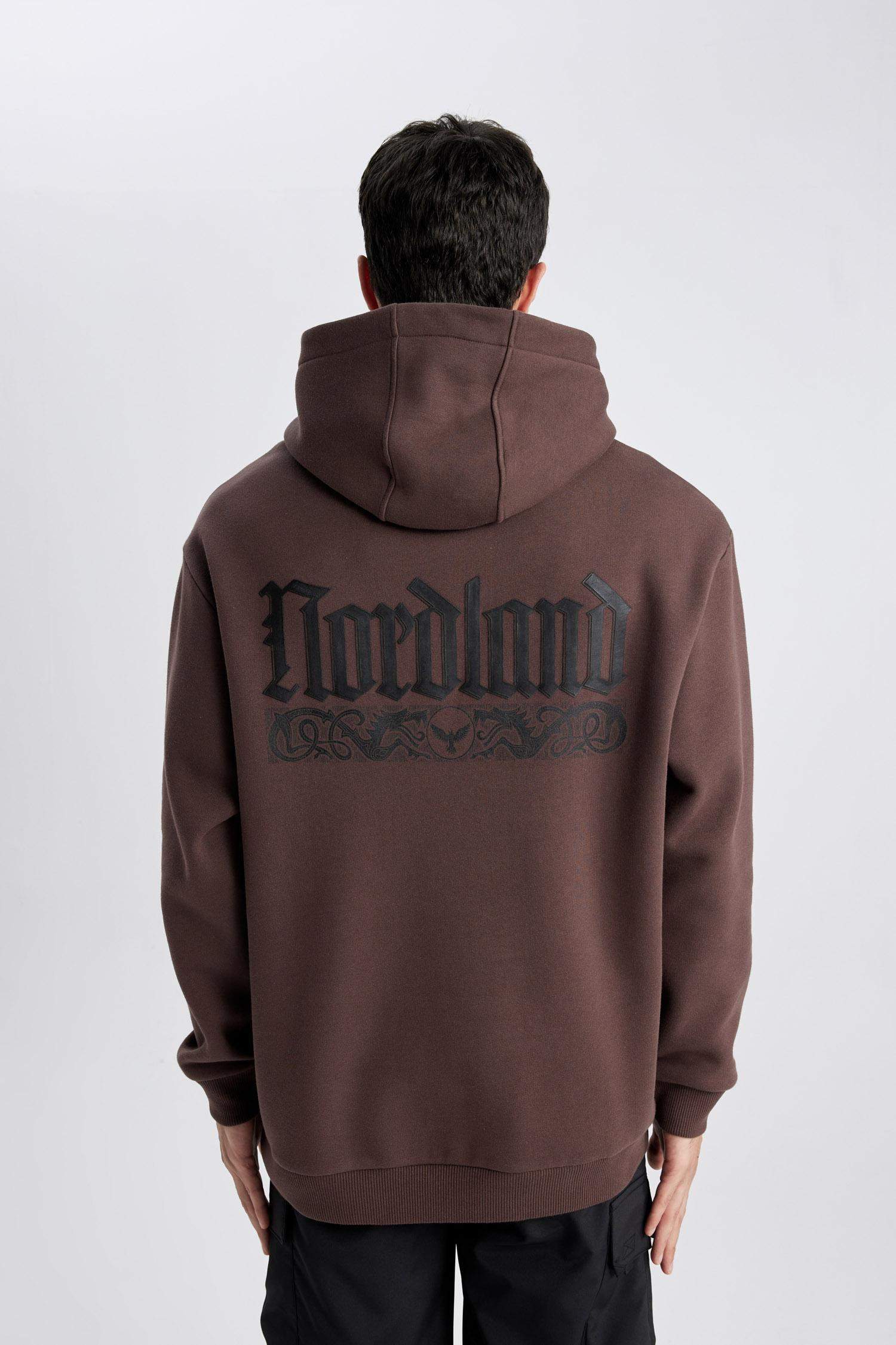 سويت شيرت اوفر سايز بغطاء للرأس