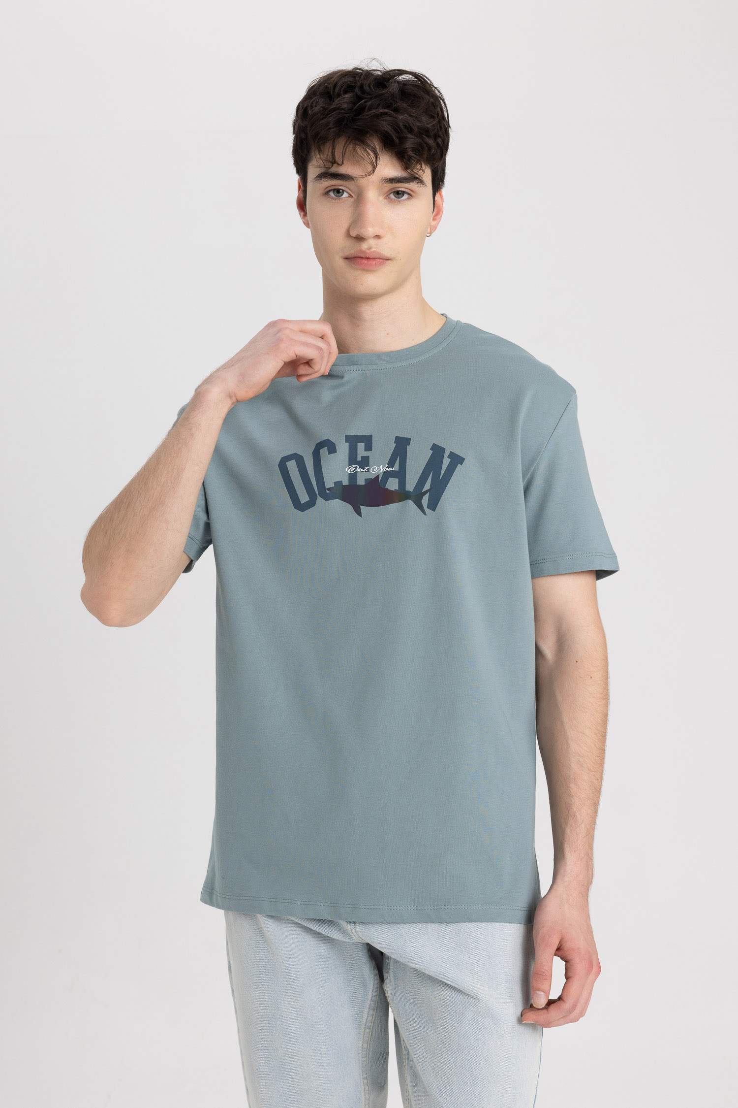 Regular Fit Crew Neck Short Sleeve T-Shirt