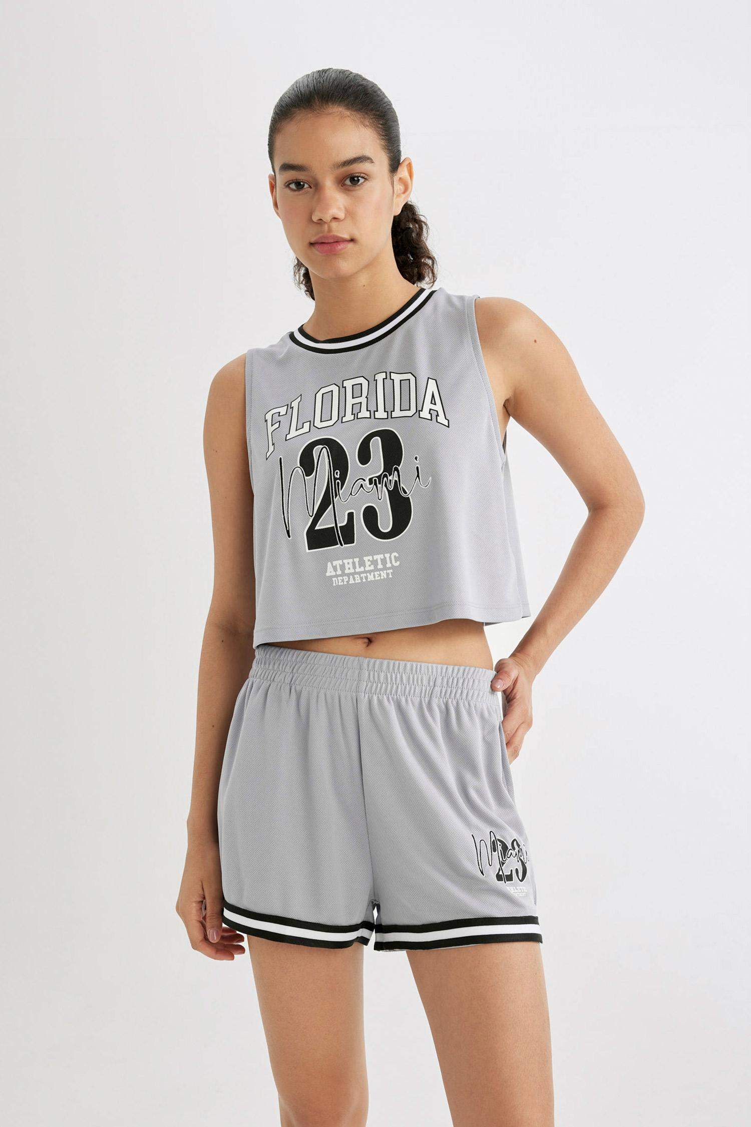 كروب توب برقبة مستديرة من DeFactoFit