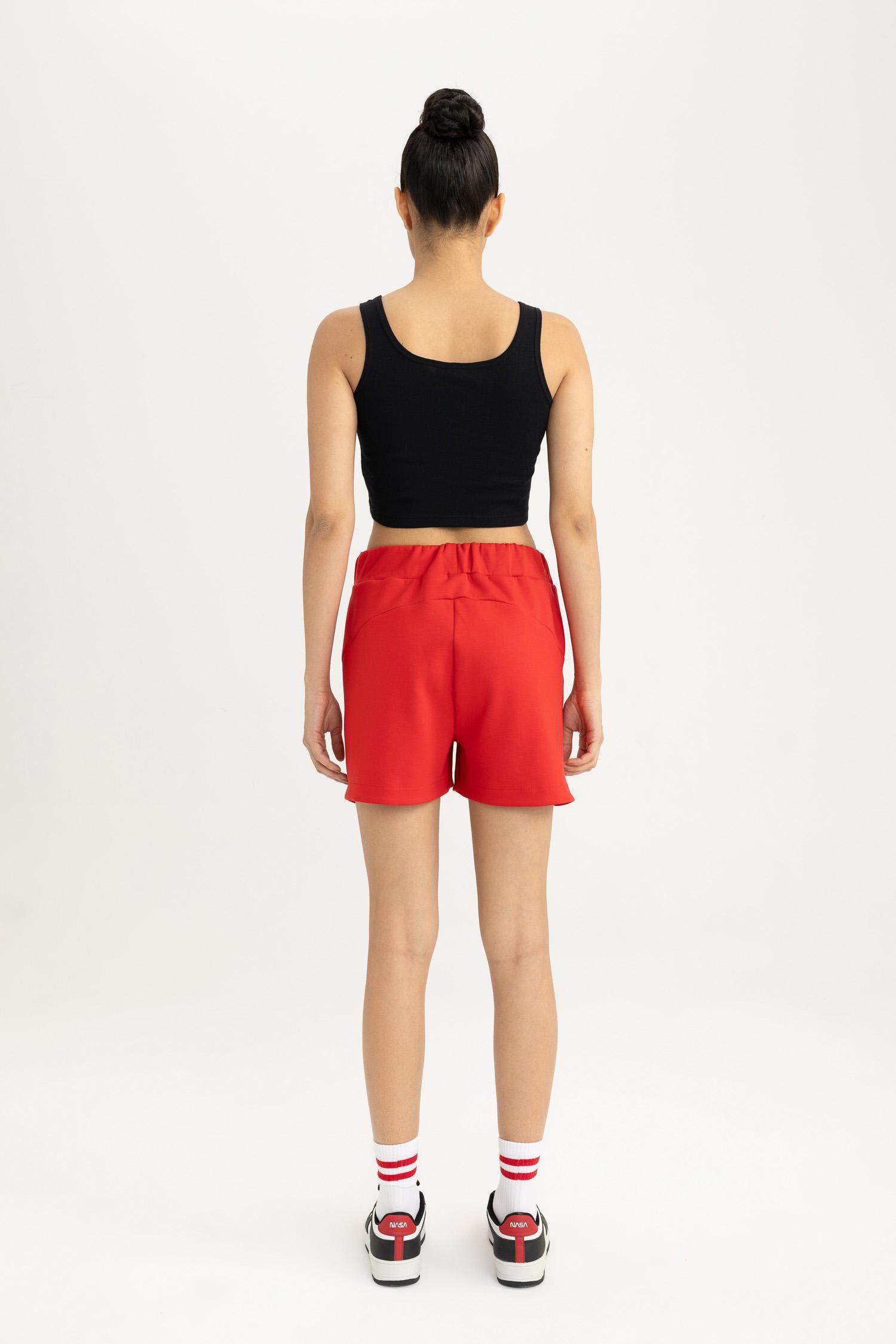 Short de sport Oversize de DeFacto Fit