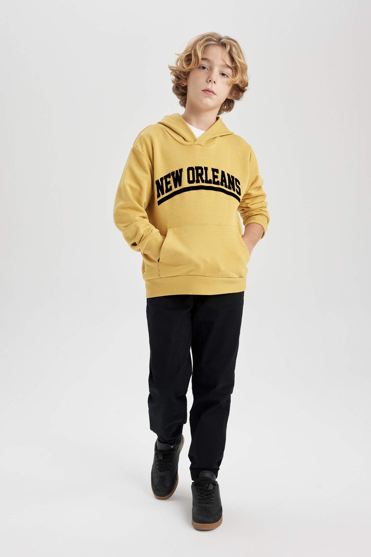 Erkek Çocuk Baskılı Kapüşonlu Kalın Sweatshirt