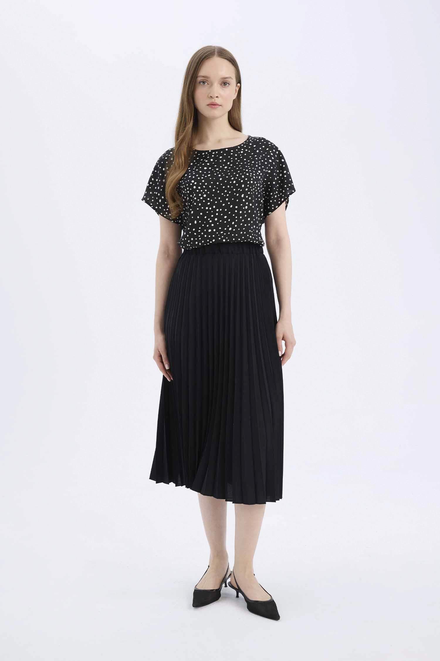 Beli Lastikli Basic Düz Pilise Aerobin Midi Etek