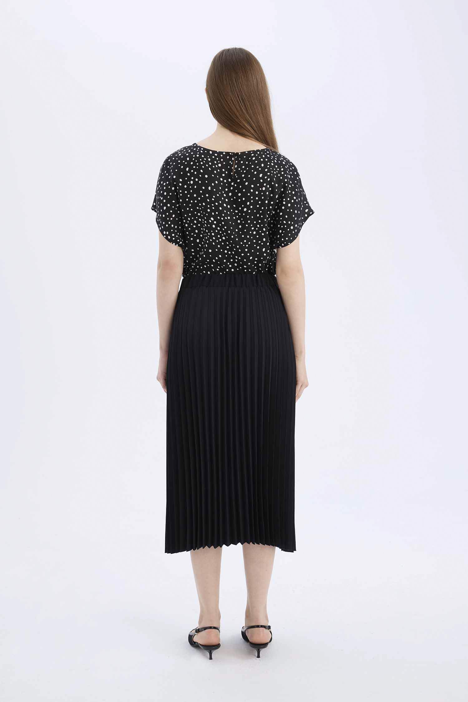 Beli Lastikli Basic Düz Pilise Aerobin Midi Etek