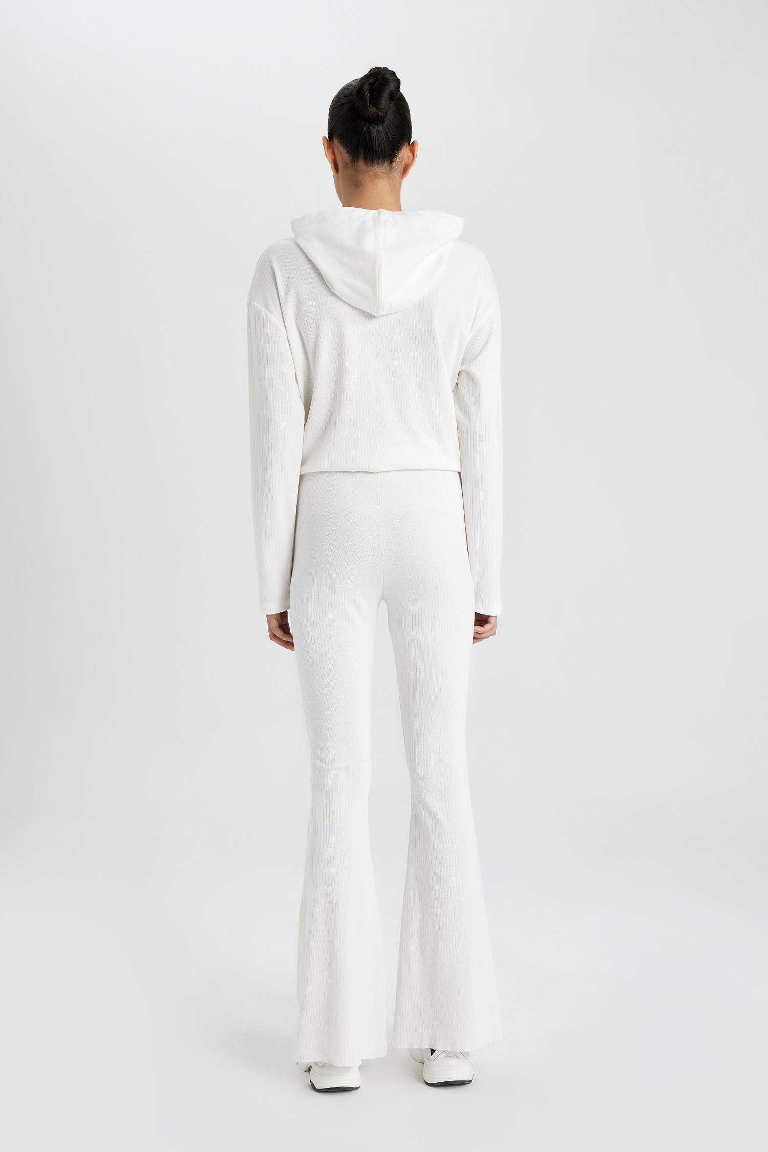 Flare Fit İspanyol Paça Standart Boy Ribana İnce Pantolon