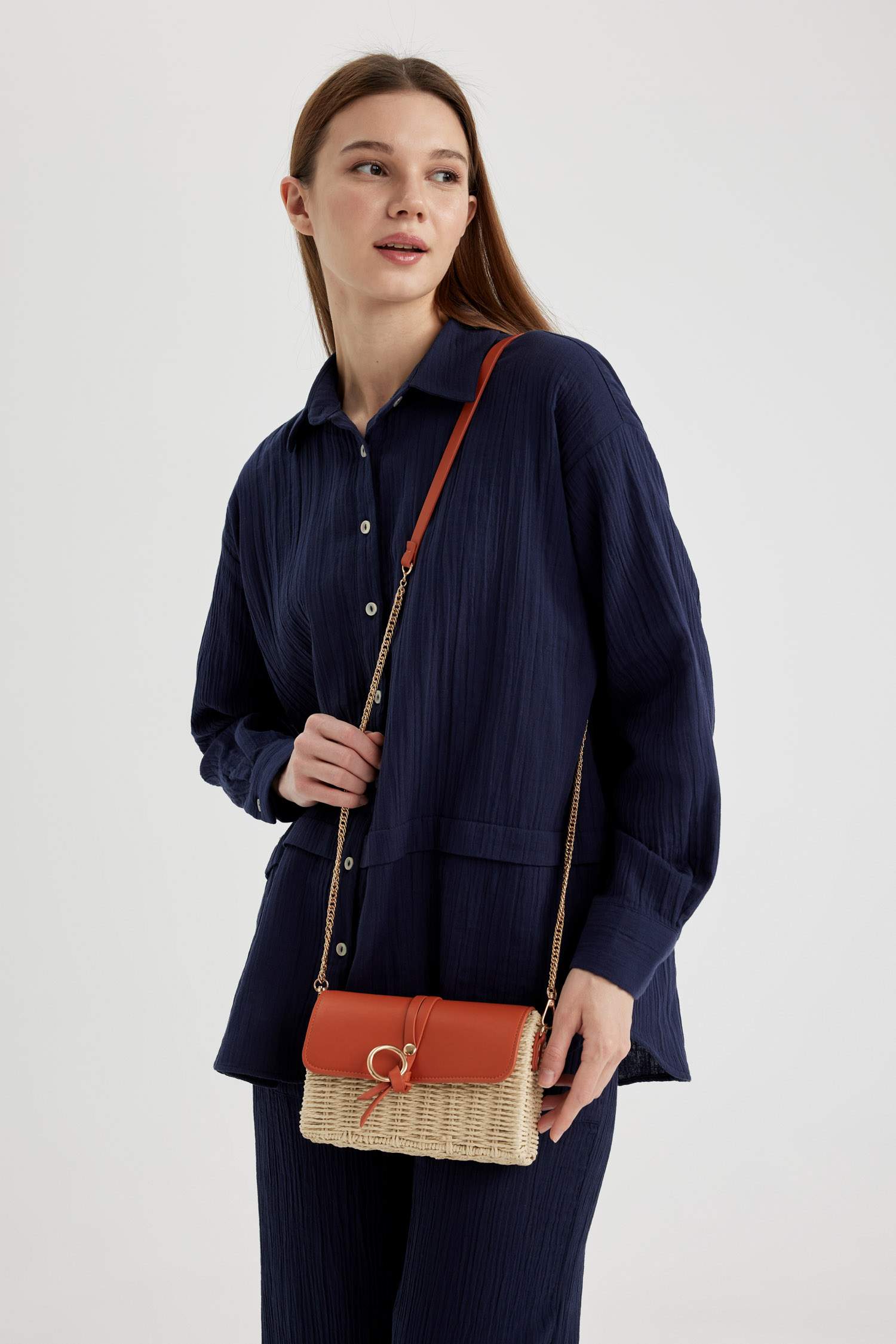 Woman Straw Crossbody Bag