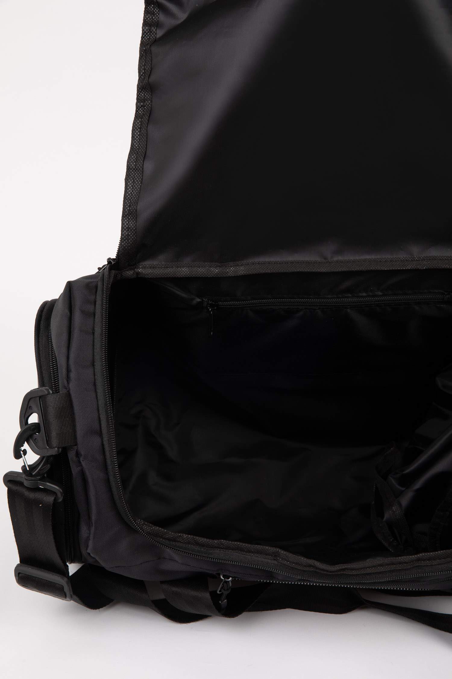Man Twill Sports And Travel Bag