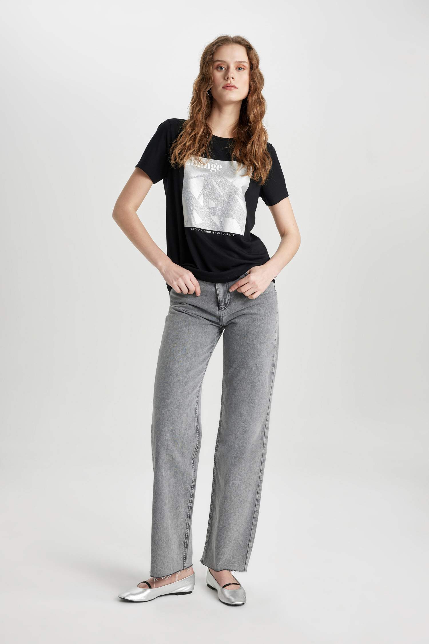 Regular Fit Crew Neck Printed Short Sleeve T-Shirt