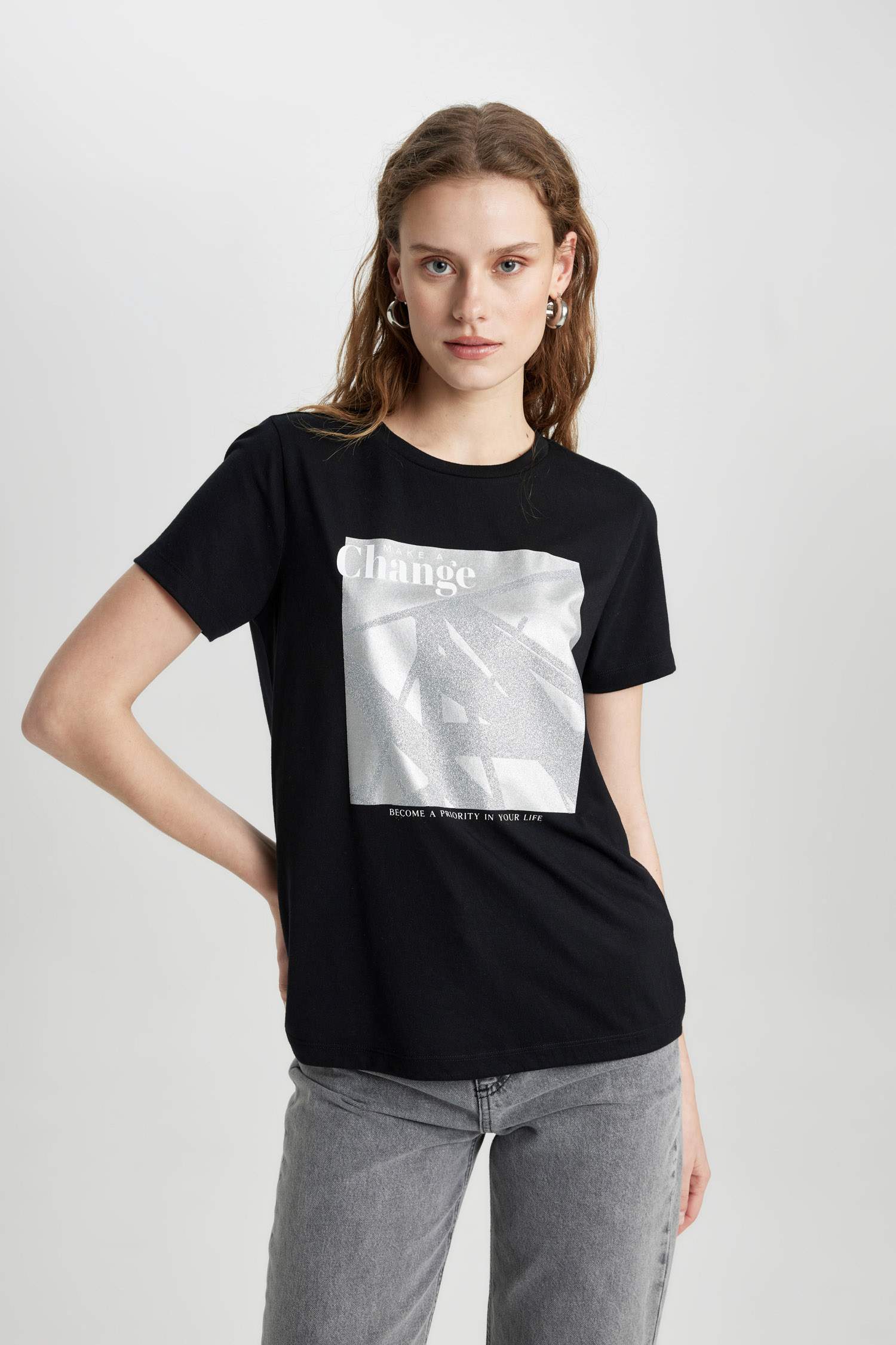 Regular Fit Crew Neck Printed Short Sleeve T-Shirt