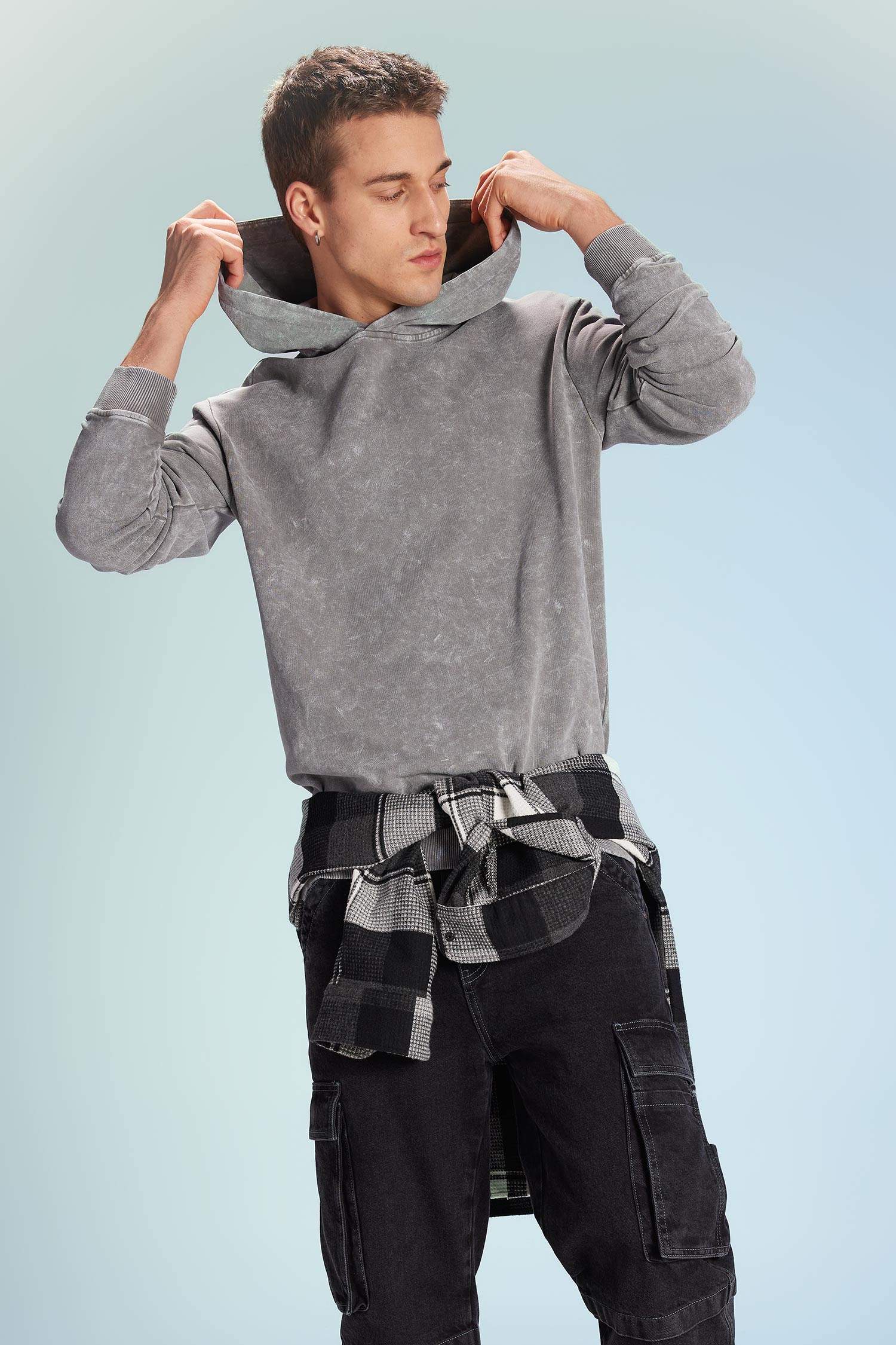 Regular Fit Hooded Washed Effect Basic Sweatshirt