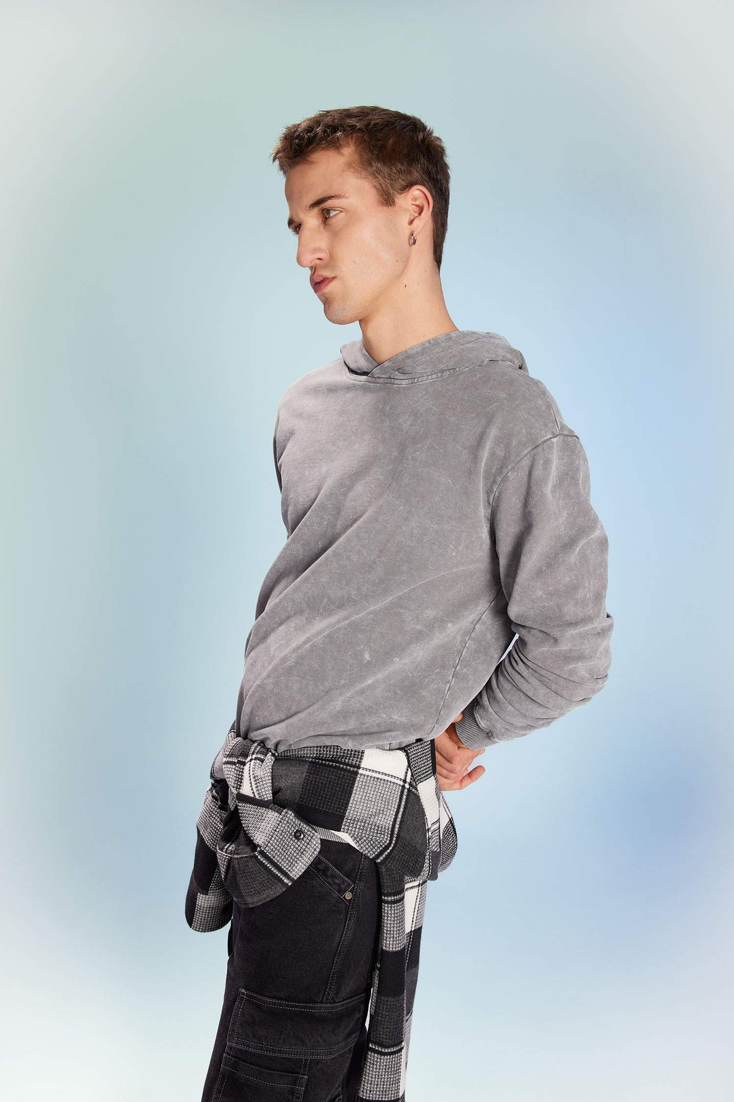 Regular Fit Hooded Washed Effect Basic Sweatshirt