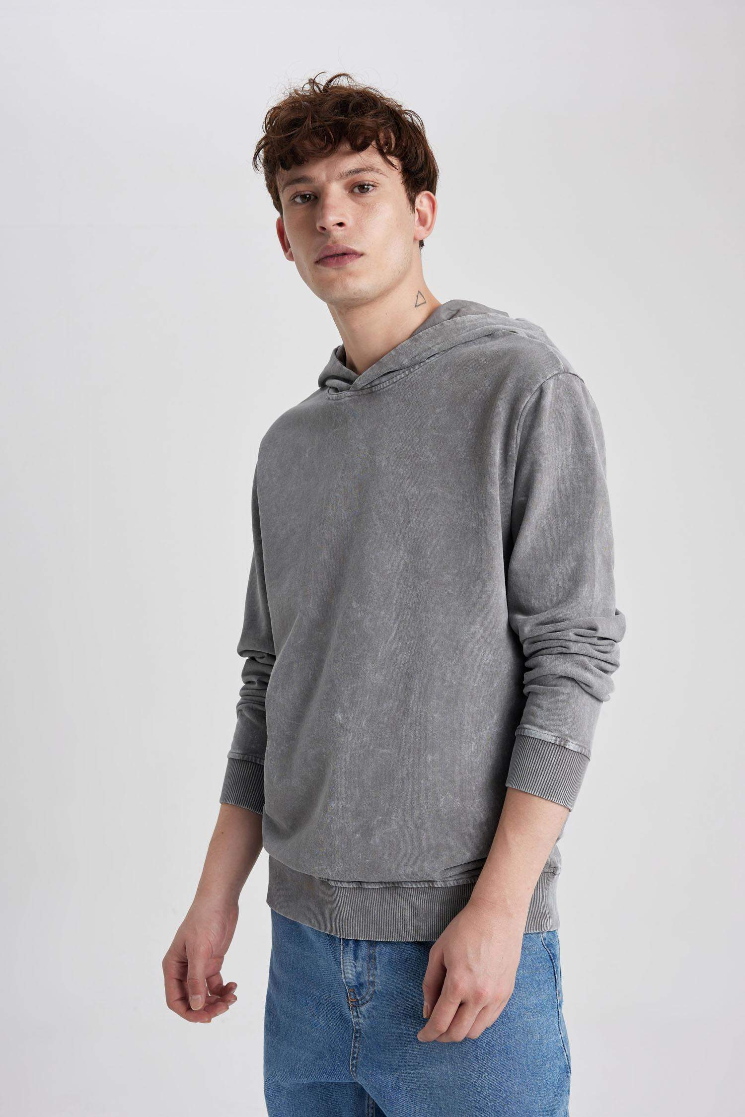 Regular Fit Hooded Washed Effect Basic Sweatshirt